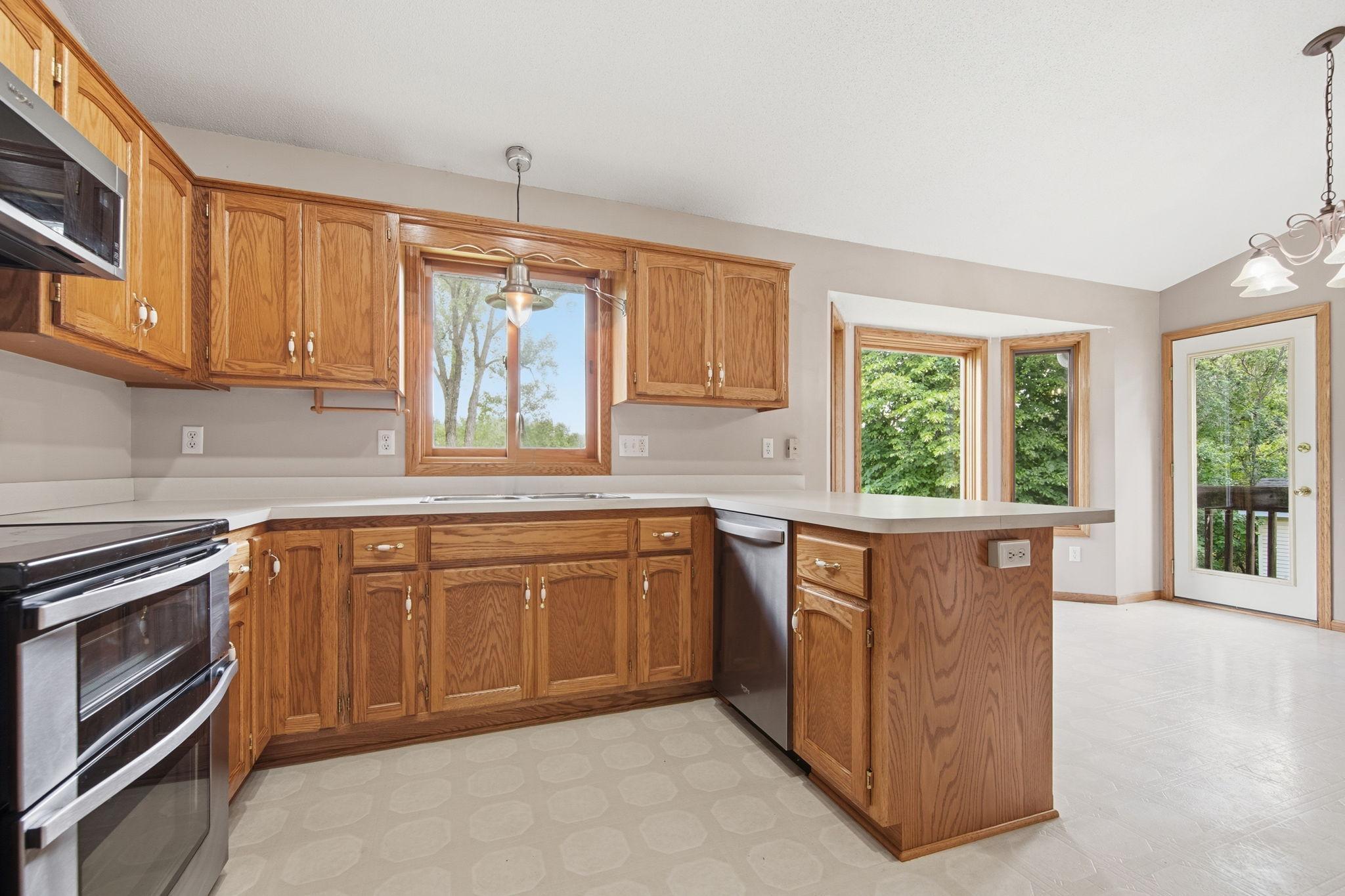 View of Residential at 23131 Butterfield Drive, Saint Francis MN 55070, Saint Francis (14 of 37) - Mike Wilen | Minnesota Team Real Estate