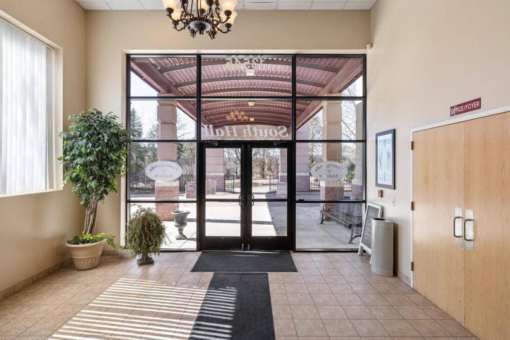 View of Commercial Sale at 13545 Martin Street, Andover MN 55304, Andover (28 of 37) - Mike Wilen | Minnesota Team Real Estate