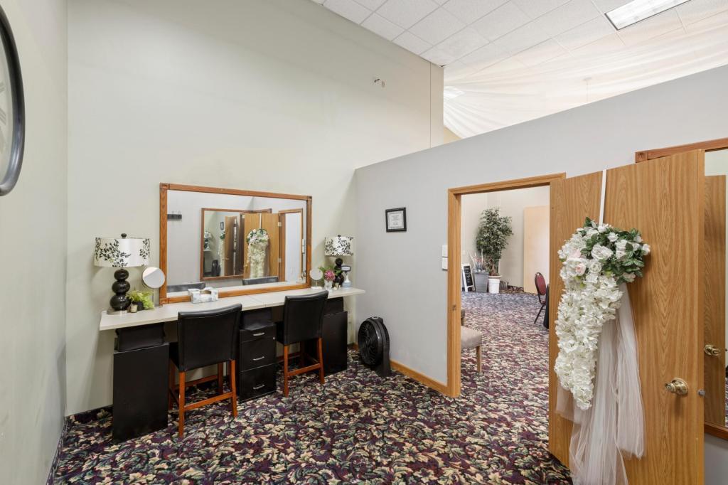 View of Commercial Sale at 13545 Martin Street, Andover MN 55304, Andover (14 of 37) - Mike Wilen | Minnesota Team Real Estate