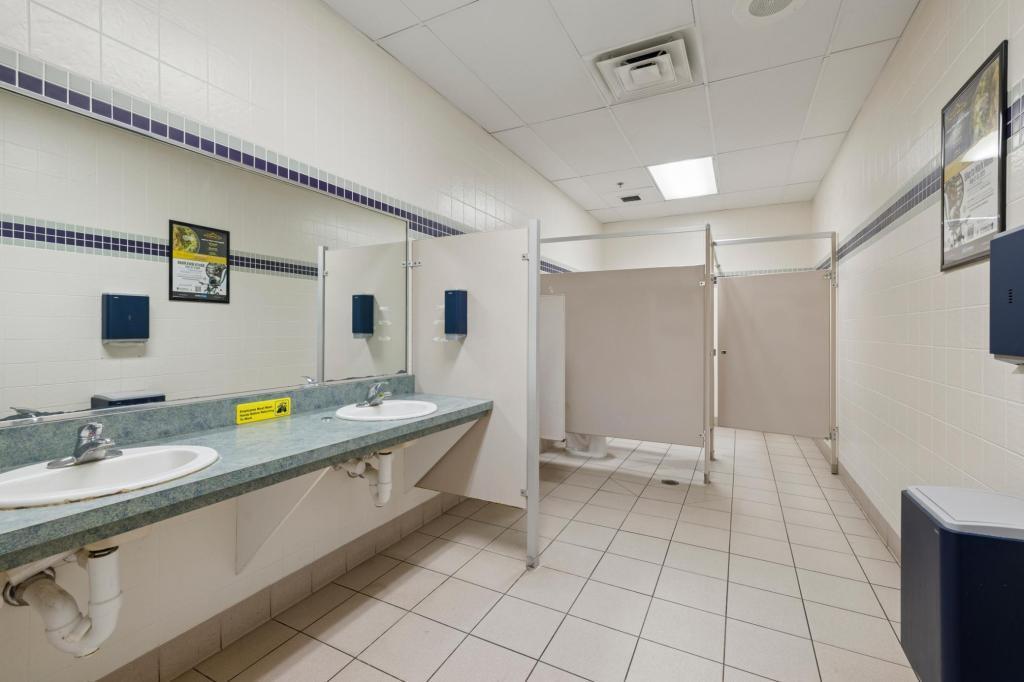 View of Commercial Sale at 13545 Martin Street, Andover MN 55304, Andover (13 of 37) - Mike Wilen | Minnesota Team Real Estate