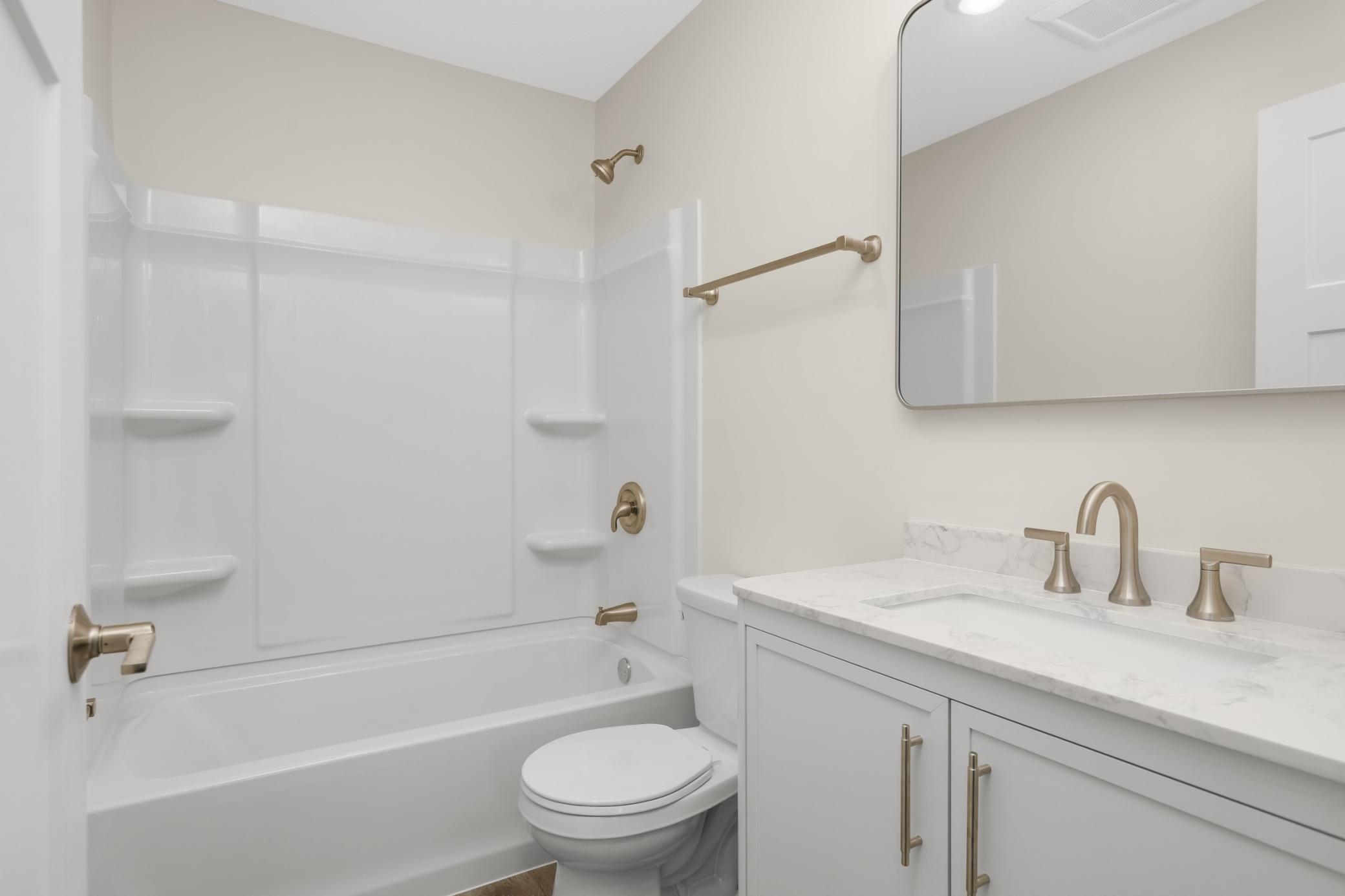View of Residential at 3326 Thomas Avenue, Minneapolis MN 55412, Minneapolis (28 of 42) - Mike Wilen | Minnesota Team Real Estate