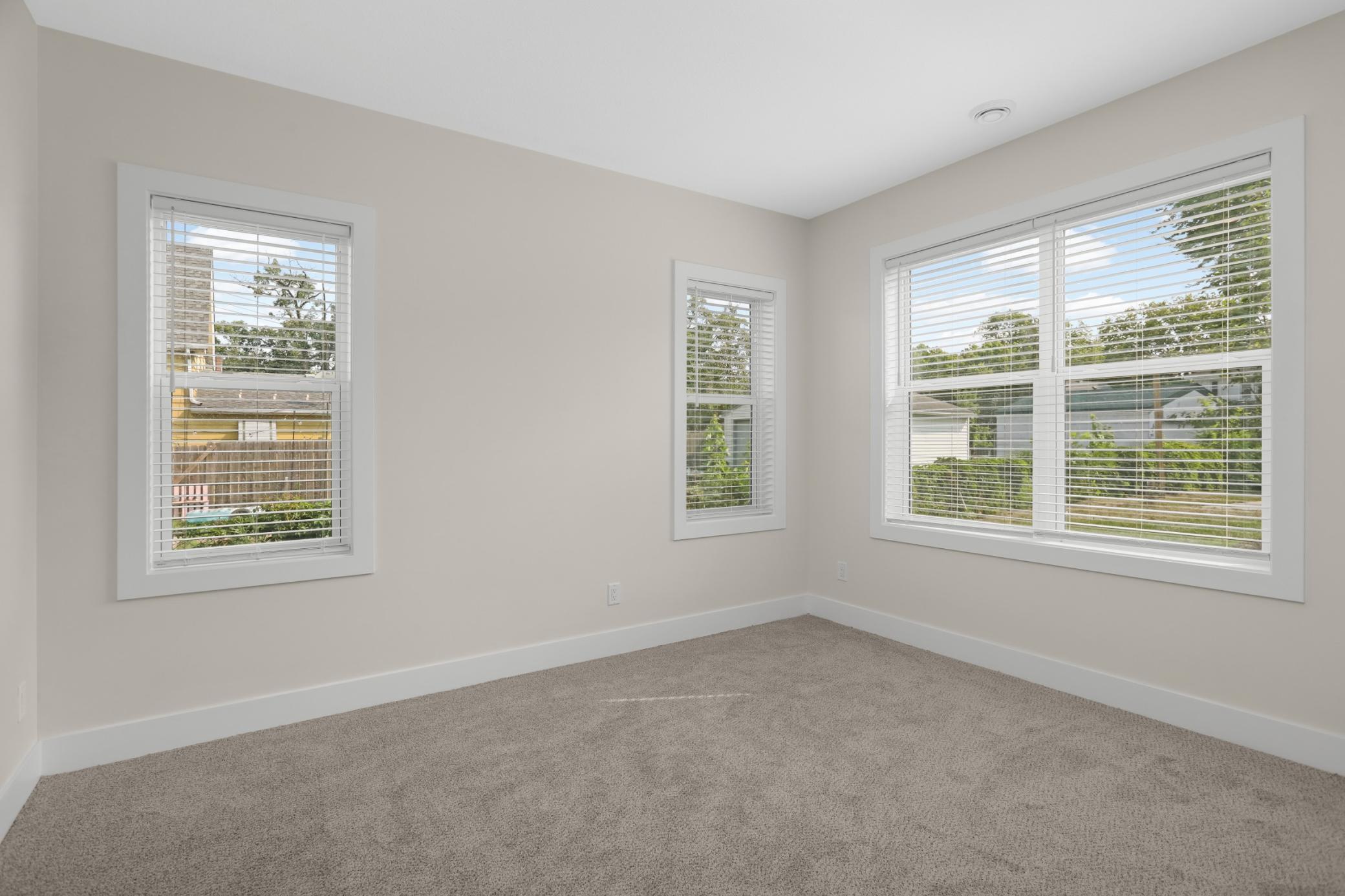 View of Residential at 3326 Thomas Avenue, Minneapolis MN 55412, Minneapolis (19 of 42) - Mike Wilen | Minnesota Team Real Estate