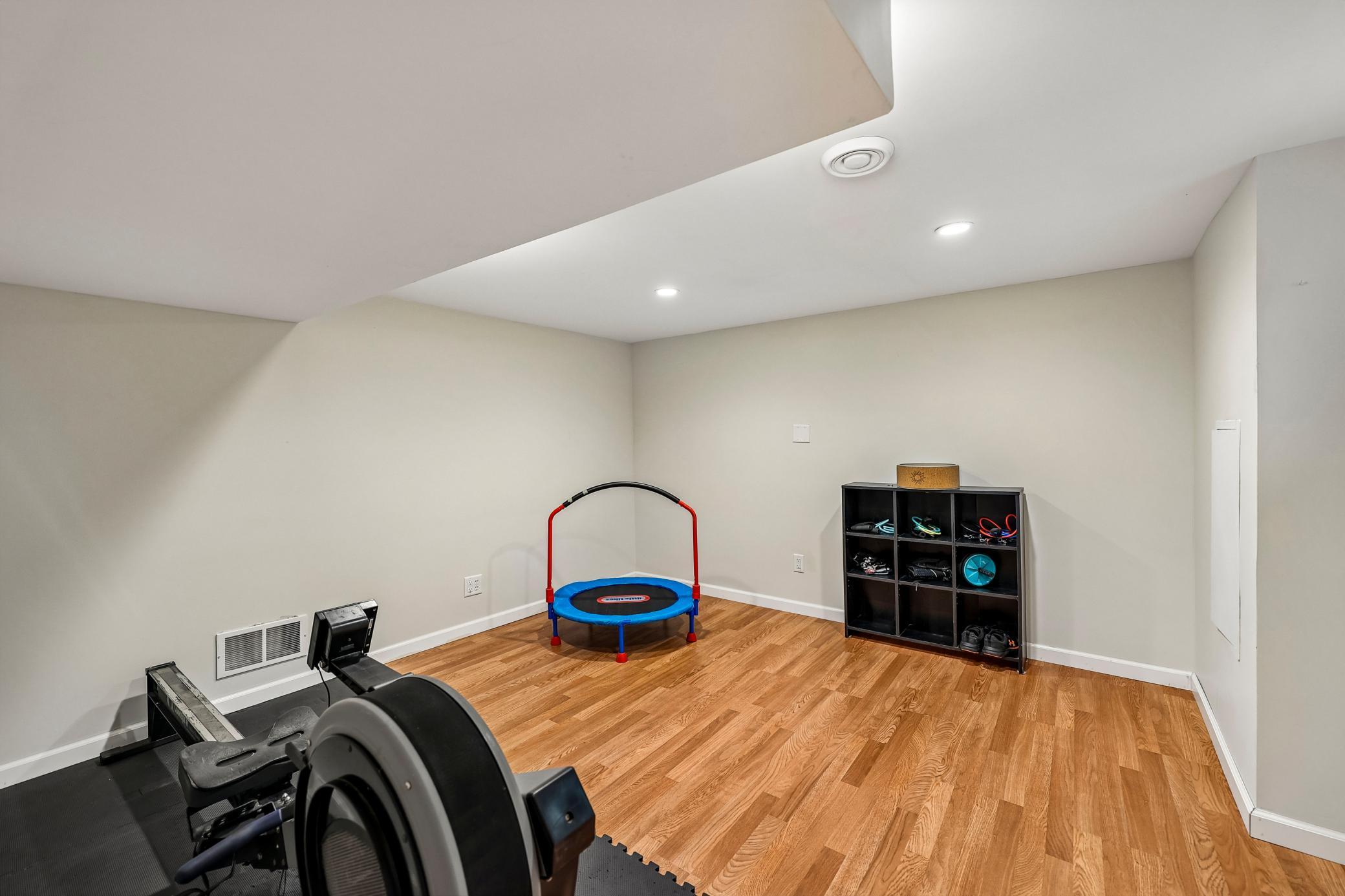 View of Residential at 2717 Terrace Drive, Burnsville MN 55337, Burnsville (28 of 43) - Mike Wilen | Minnesota Team Real Estate