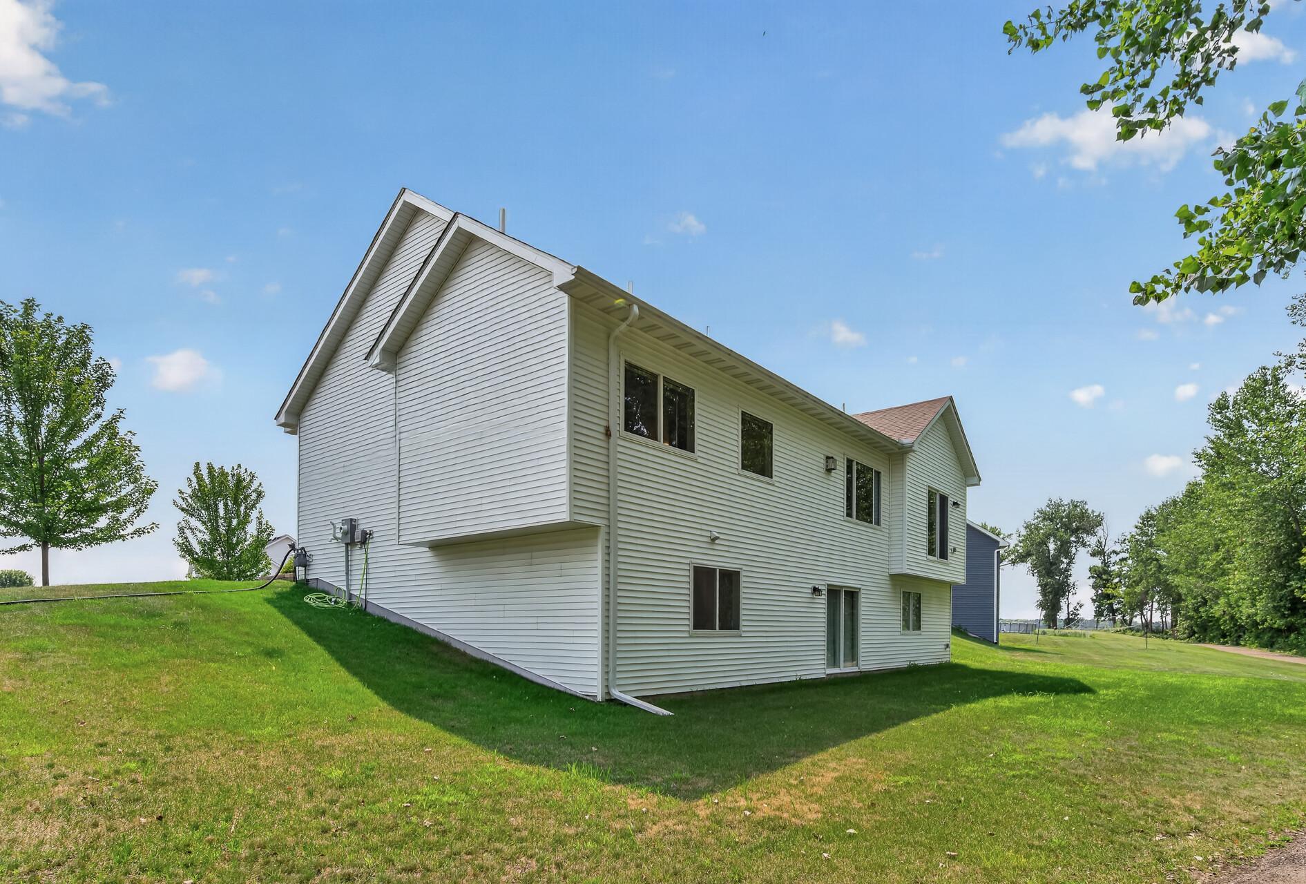 View of Residential at 313 Lachermeier Lane, Waverly MN 55390, Waverly (41 of 49) - Mike Wilen | Minnesota Team Real Estate