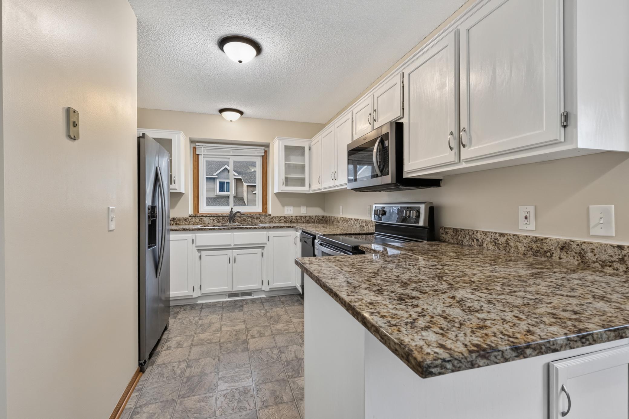 View of Residential at 9313 Loch Lomond Lane, Brooklyn Park MN 55443, Brooklyn Park (8 of 44) - Mike Wilen | Minnesota Team Real Estate