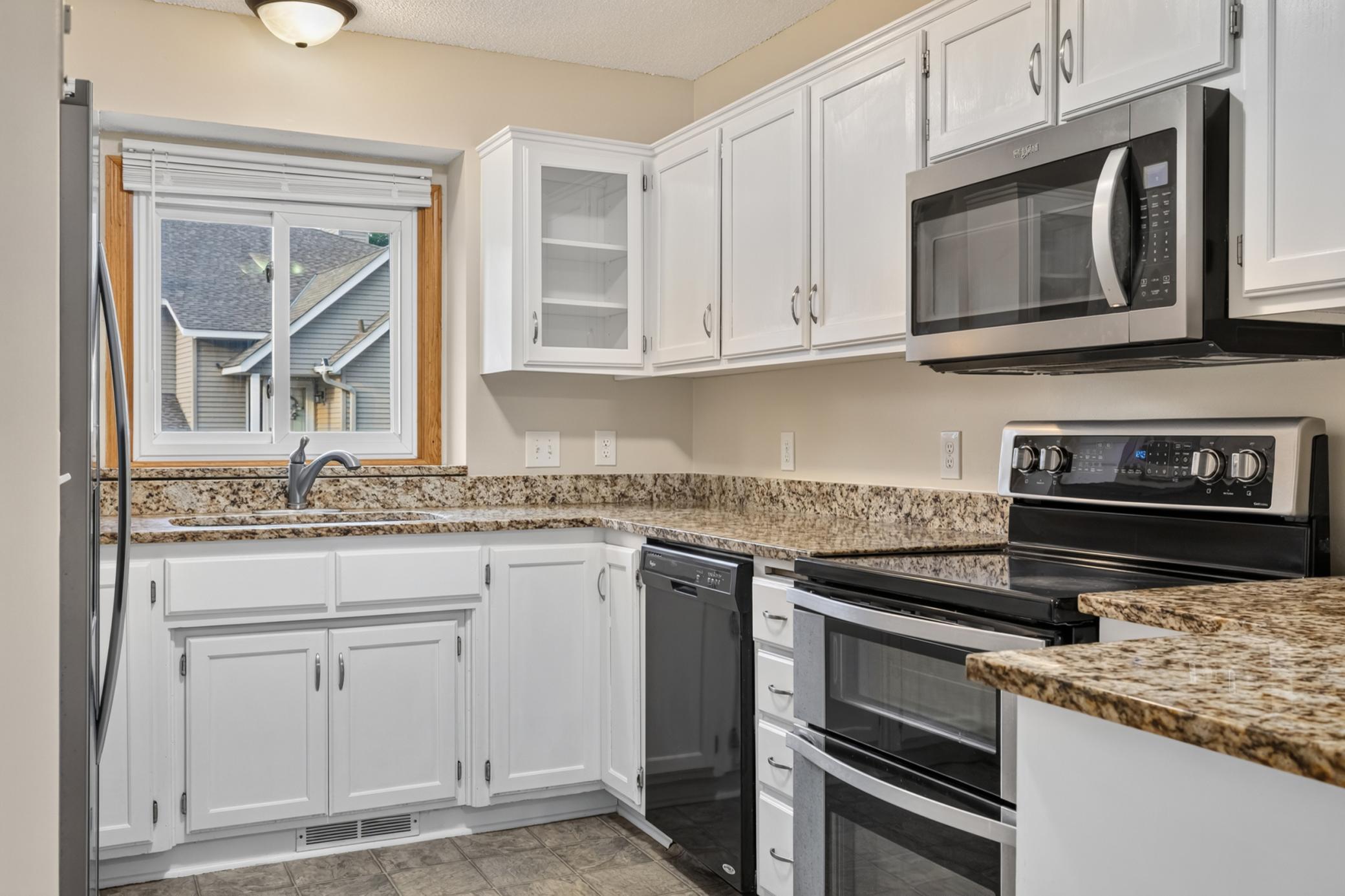 View of Residential at 9313 Loch Lomond Lane, Brooklyn Park MN 55443, Brooklyn Park (9 of 44) - Mike Wilen | Minnesota Team Real Estate