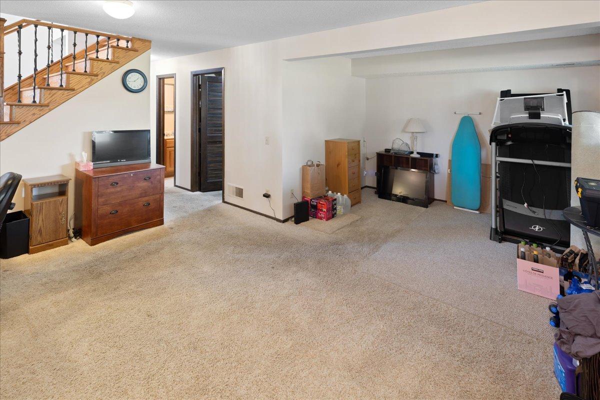 View of Residential at 12264 17th Avenue, Burnsville MN 55337, Burnsville (21 of 38) - Mike Wilen | Minnesota Team Real Estate