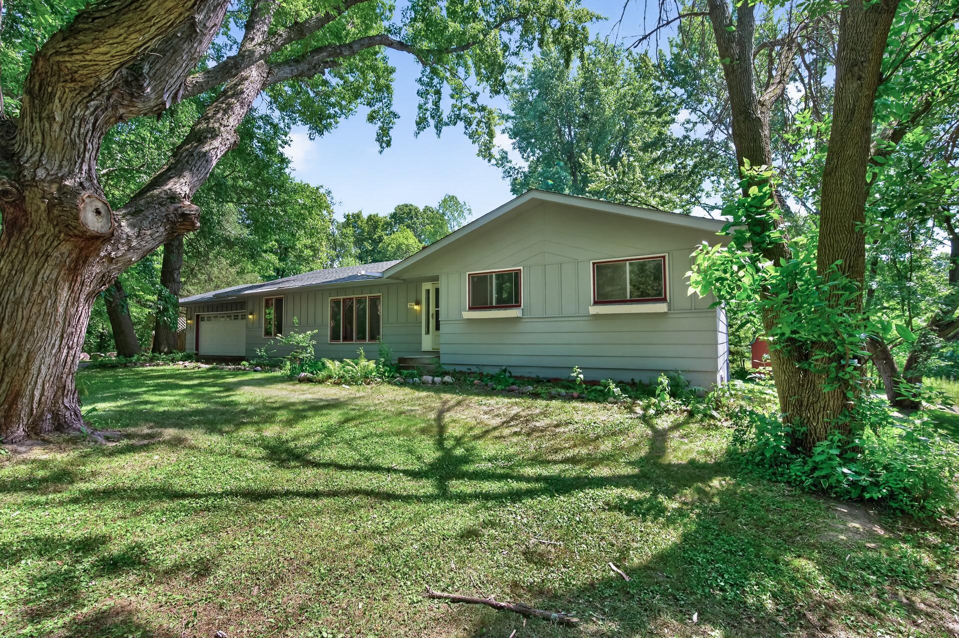 View of Residential at 3948 Sunshine Drive, Oak Grove MN 55303, Oak Grove (2 of 47) - Mike Wilen | Minnesota Team Real Estate