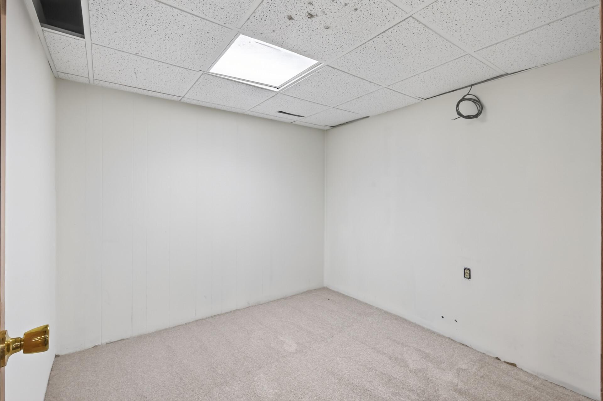 View of Residential at 3948 Sunshine Drive, Oak Grove MN 55303, Oak Grove (37 of 47) - Mike Wilen | Minnesota Team Real Estate