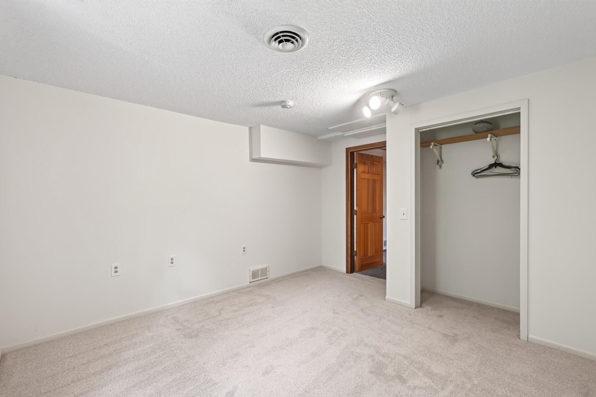 View of Residential at 3948 Sunshine Drive, Oak Grove MN 55303, Oak Grove (33 of 47) - Mike Wilen | Minnesota Team Real Estate