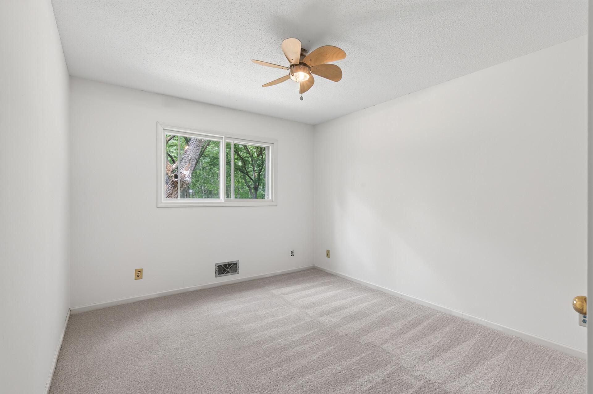 View of Residential at 3948 Sunshine Drive, Oak Grove MN 55303, Oak Grove (26 of 47) - Mike Wilen | Minnesota Team Real Estate