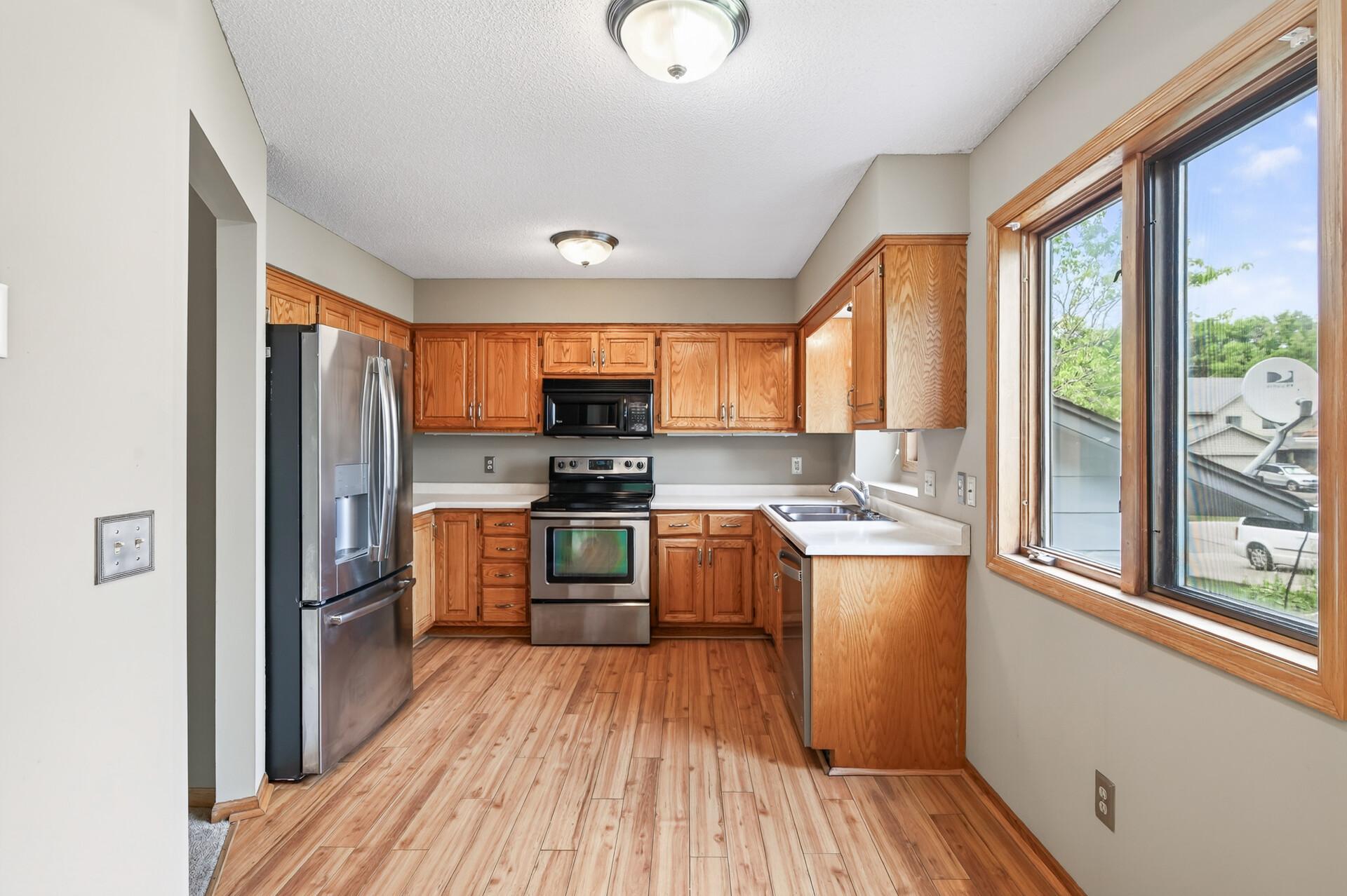 View of Residential at 8026 173rd Street, Lakeville MN 55044, Lakeville (7 of 31) - Mike Wilen | Minnesota Team Real Estate