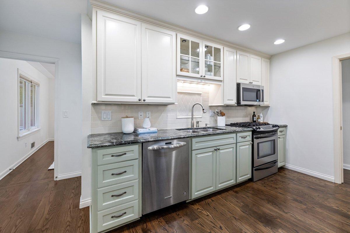 View of Residential at 6317 Halifax Avenue, Edina MN 55424, Edina (8 of 30) - Mike Wilen | Minnesota Team Real Estate