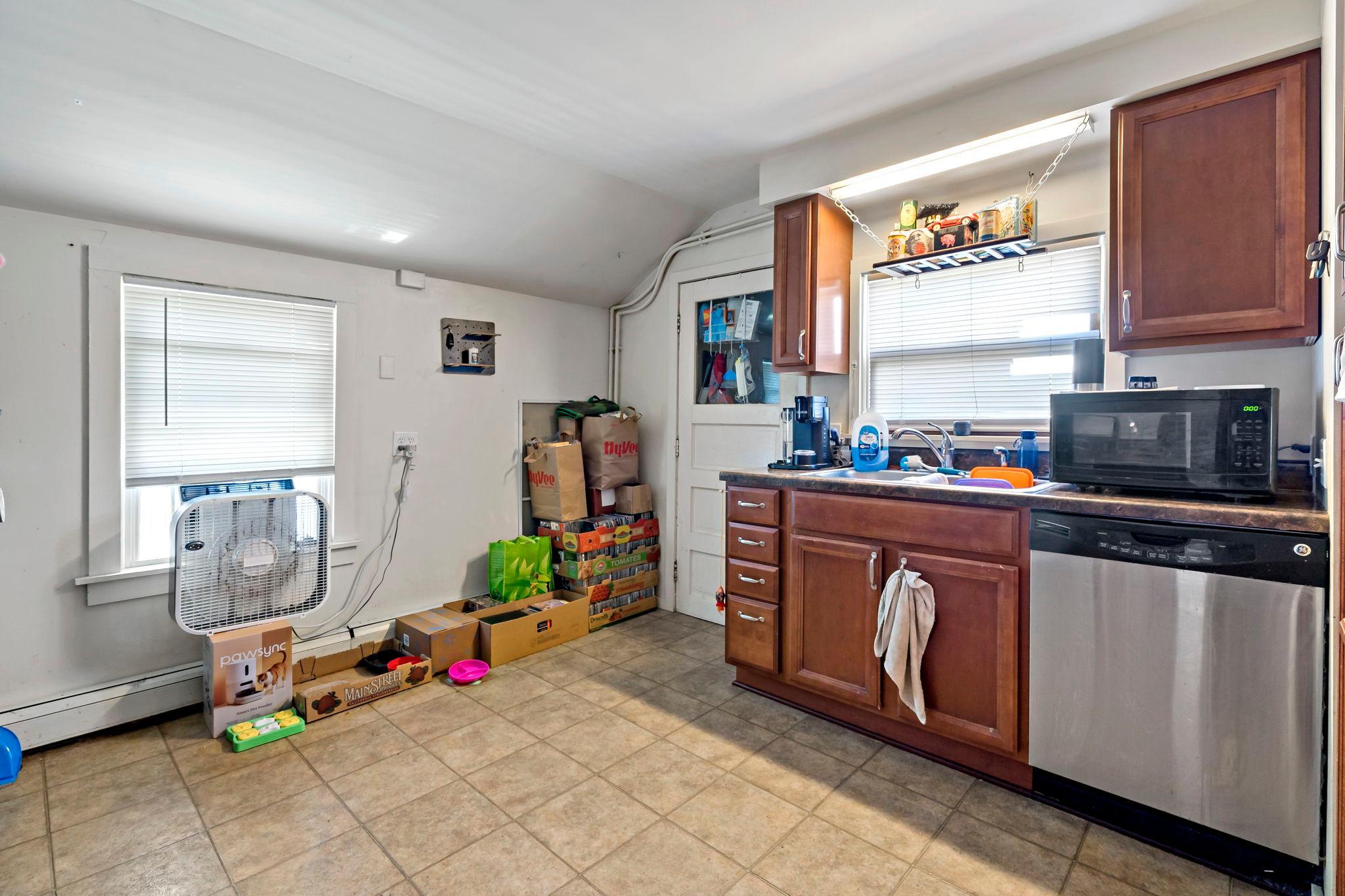 View of Residential Income at 2832 27th Avenue, Minneapolis MN 55406, Minneapolis (16 of 26) - Mike Wilen | Minnesota Team Real Estate