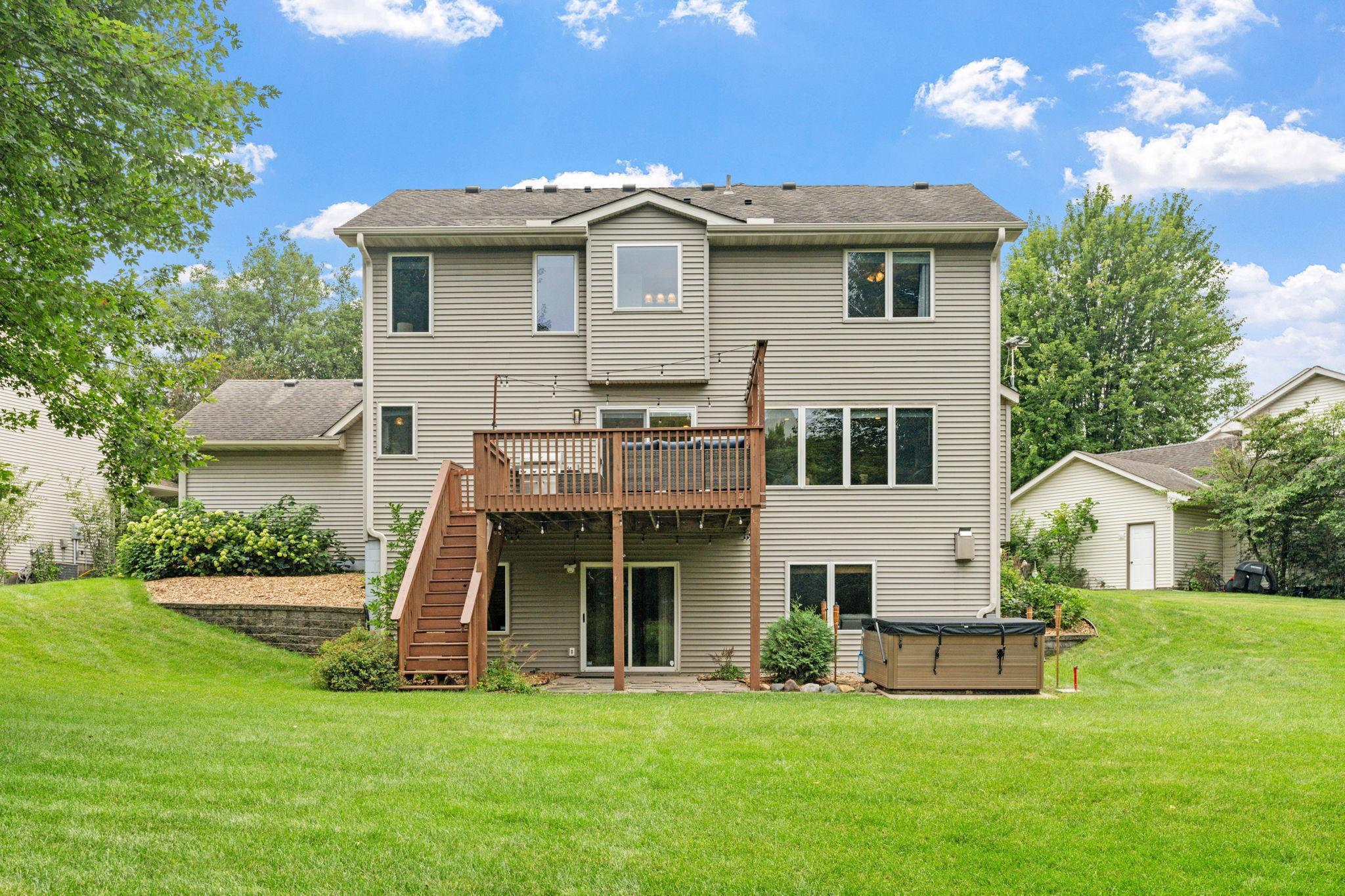 View of Residential at 2213 Emerald Lane, Saint Paul MN 55119, Saint Paul (51 of 61) - Mike Wilen | Minnesota Team Real Estate