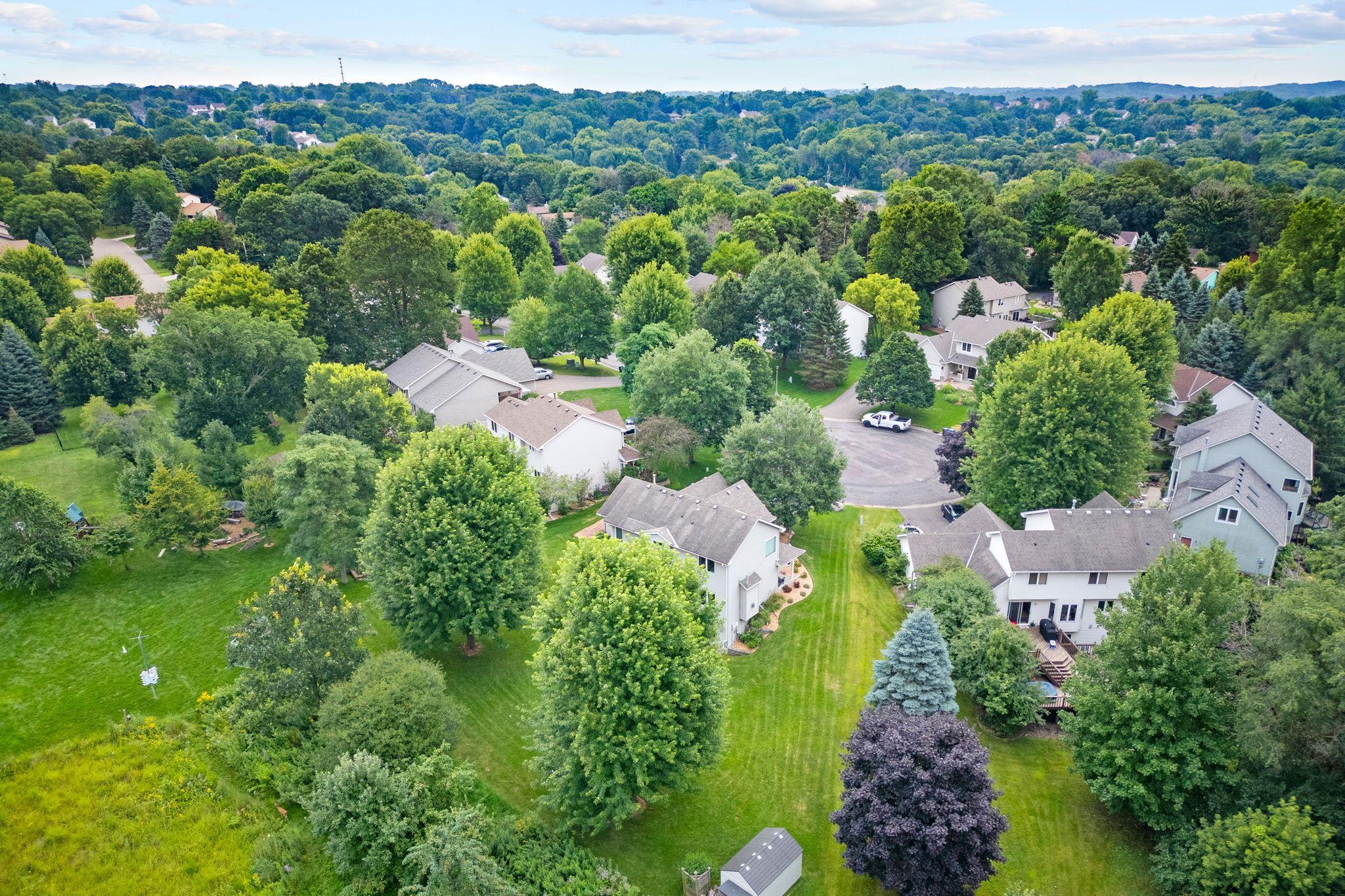 View of Residential at 2213 Emerald Lane, Saint Paul MN 55119, Saint Paul (59 of 61) - Mike Wilen | Minnesota Team Real Estate