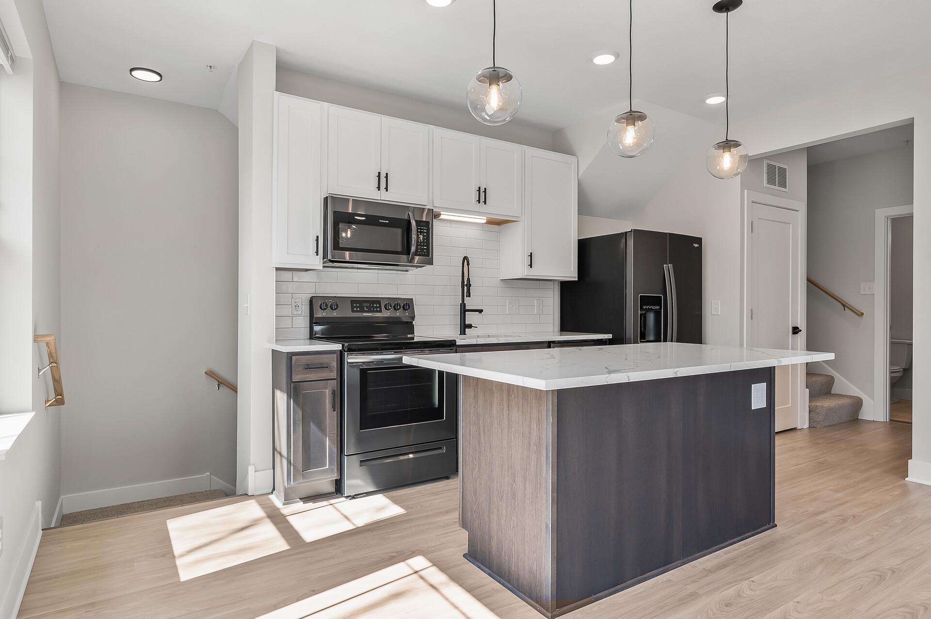 View of Commercial Sale at 2413 1st Avenue, Minneapolis MN 55404, Minneapolis (73 of 97) - Mike Wilen | Minnesota Team Real Estate