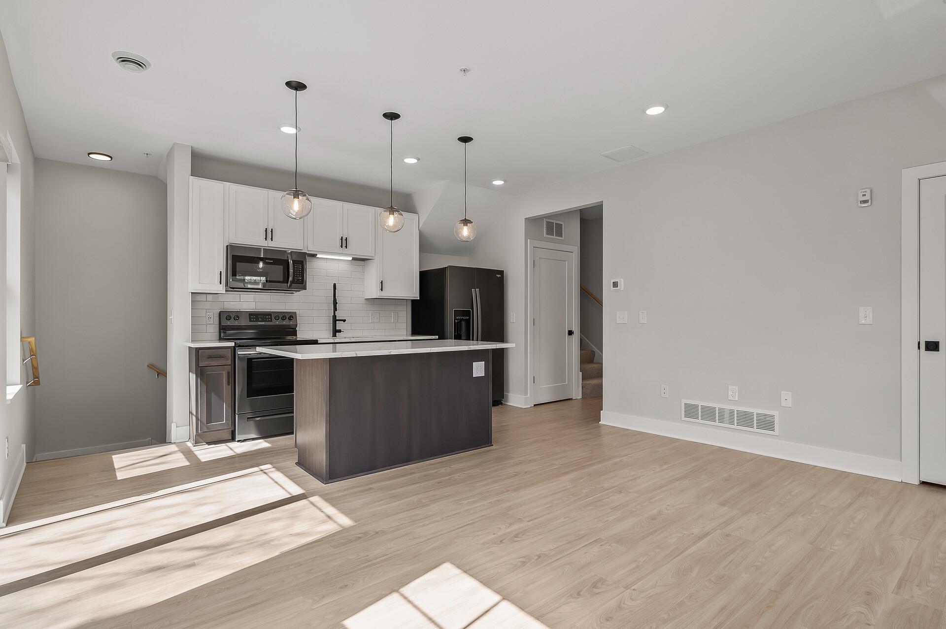 View of Commercial Sale at 2413 1st Avenue, Minneapolis MN 55404, Minneapolis (70 of 97) - Mike Wilen | Minnesota Team Real Estate