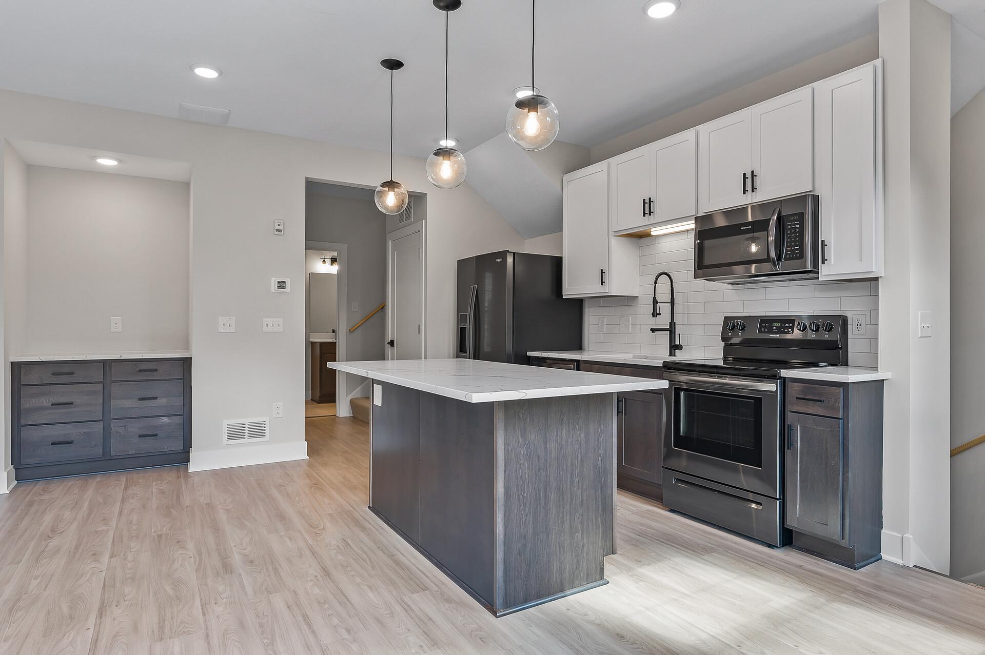 View of Commercial Sale at 2413 1st Avenue, Minneapolis MN 55404, Minneapolis (56 of 97) - Mike Wilen | Minnesota Team Real Estate