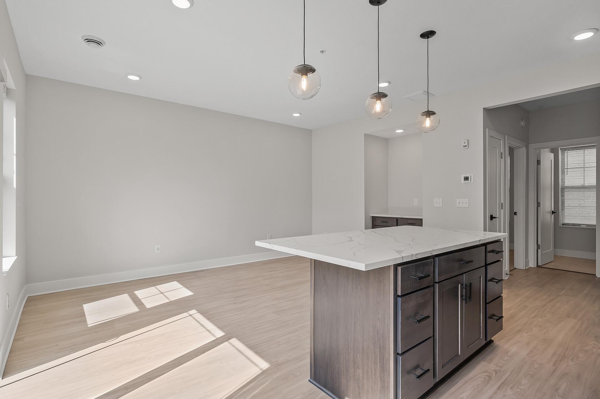 View of Commercial Sale at 2413 1st Avenue, Minneapolis MN 55404, Minneapolis (53 of 97) - Mike Wilen | Minnesota Team Real Estate