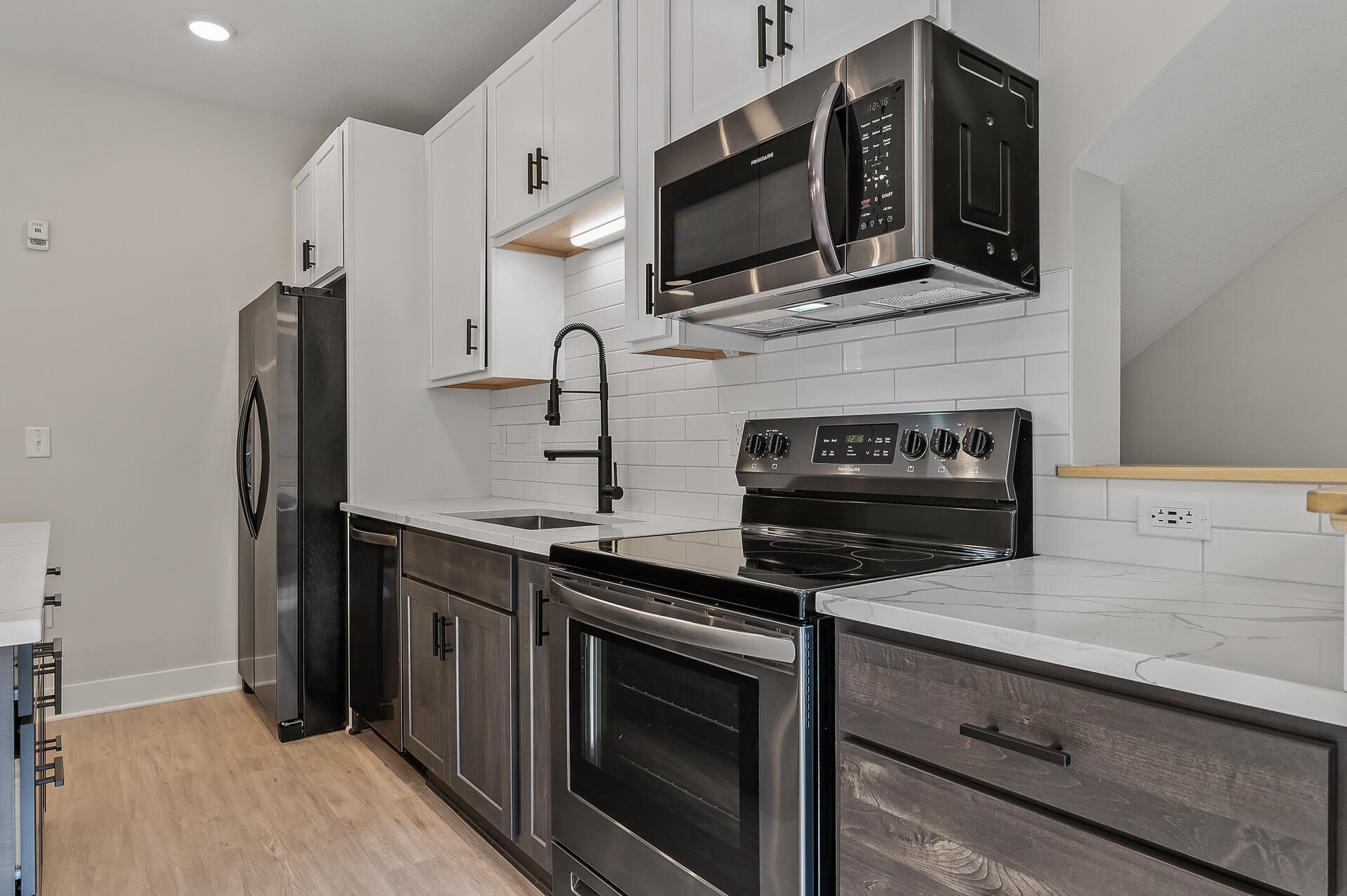 View of Commercial Sale at 2413 1st Avenue, Minneapolis MN 55404, Minneapolis (42 of 97) - Mike Wilen | Minnesota Team Real Estate