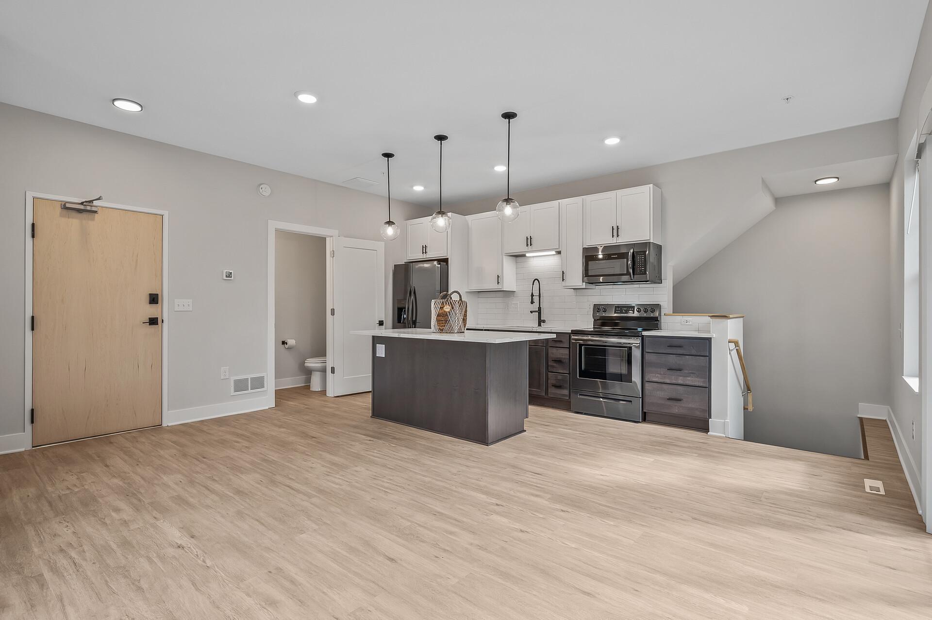 View of Commercial Sale at 2413 1st Avenue, Minneapolis MN 55404, Minneapolis (16 of 97) - Mike Wilen | Minnesota Team Real Estate