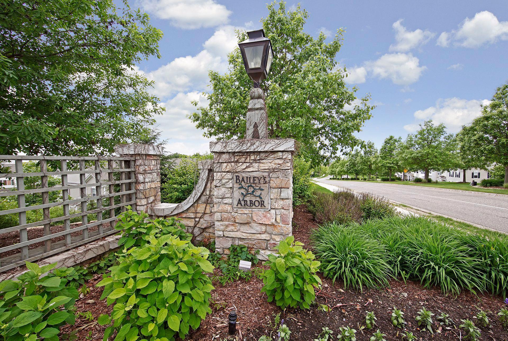 View of Residential at 11025 Oak Grove Circle #C, Woodbury MN 55129, Woodbury (27 of 30) - Mike Wilen | Minnesota Team Real Estate
