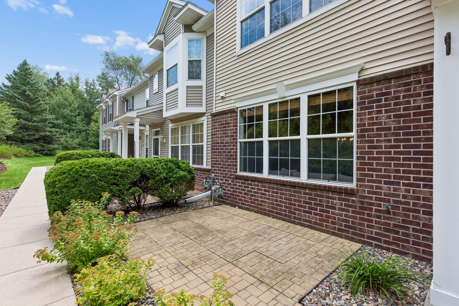 View of Residential at 11025 Oak Grove Circle #C, Woodbury MN 55129, Woodbury (22 of 30) - Mike Wilen | Minnesota Team Real Estate