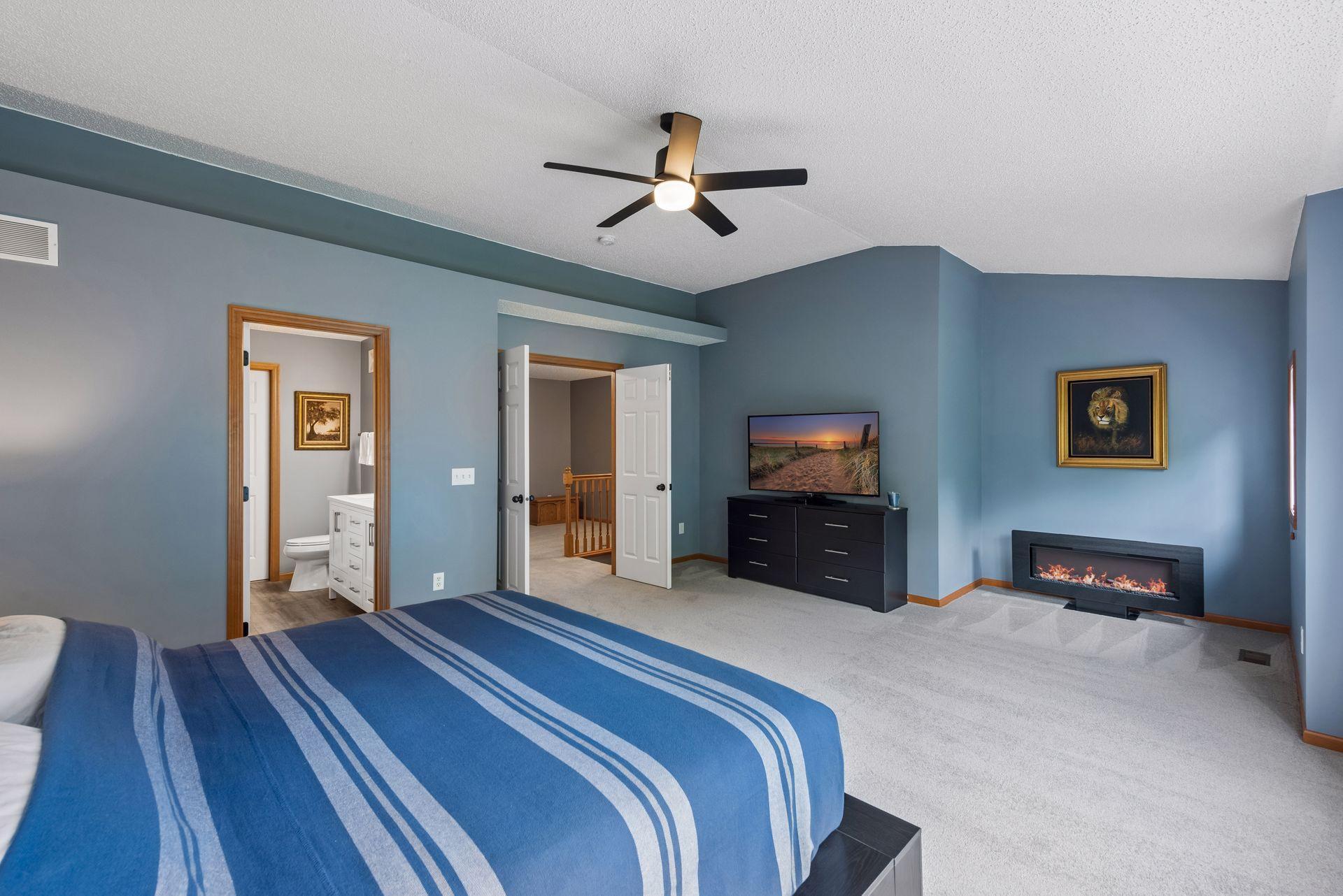 View of Residential at 11025 Oak Grove Circle #C, Woodbury MN 55129, Woodbury (7 of 30) - Mike Wilen | Minnesota Team Real Estate