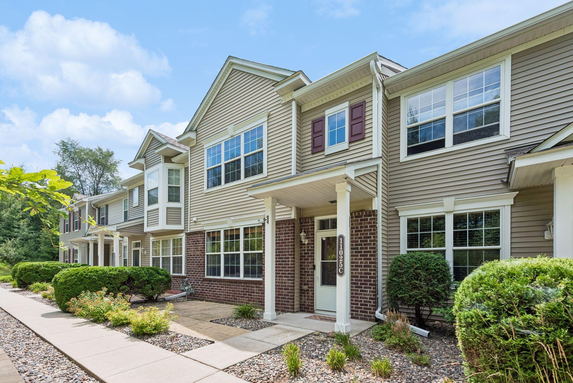 View of Residential at 11025 Oak Grove Circle #C, Woodbury MN 55129, Woodbury (16 of 30) - Mike Wilen | Minnesota Team Real Estate