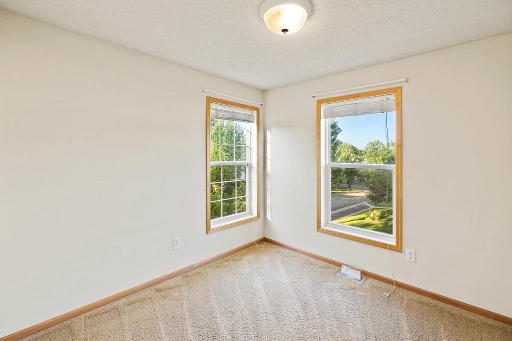View of Residential at 899 Ledgestone Drive, Mahtomedi MN 55115, Mahtomedi (16 of 33) - Mike Wilen | Minnesota Team Real Estate