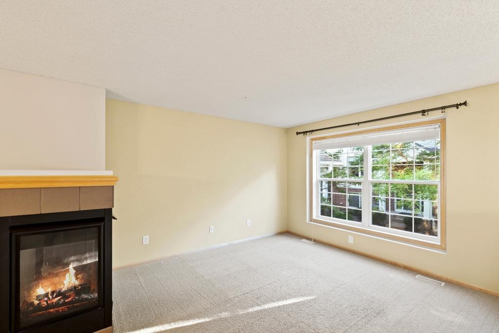 View of Residential at 899 Ledgestone Drive, Mahtomedi MN 55115, Mahtomedi (3 of 33) - Mike Wilen | Minnesota Team Real Estate