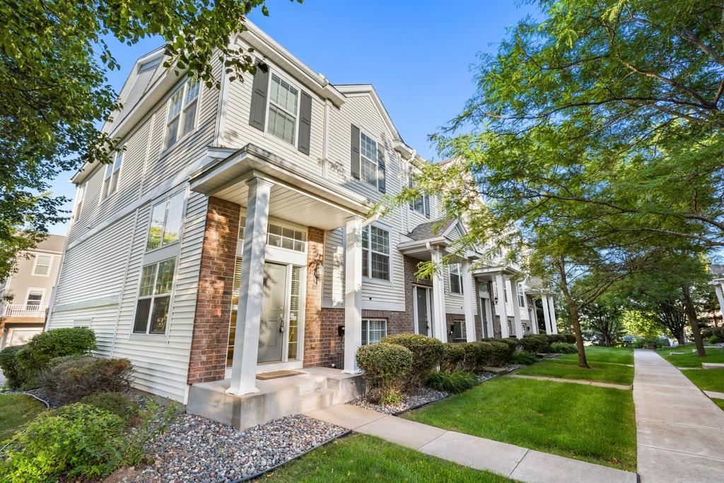 View of Residential at 899 Ledgestone Drive, Mahtomedi MN 55115, Mahtomedi - Mike Wilen | Minnesota Team Real Estate