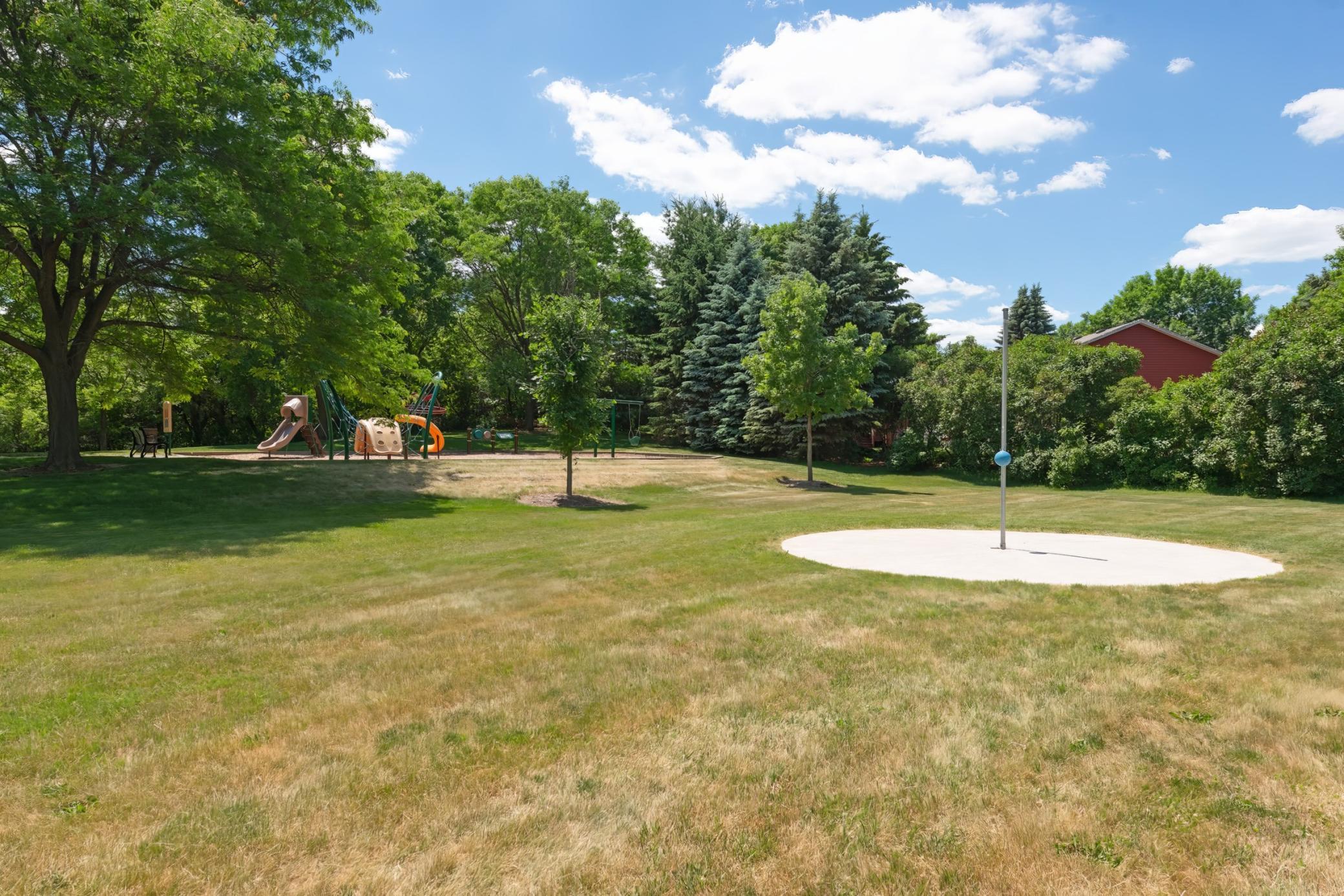 View of Residential at 6801 Pine Crest Trail, Cottage Grove MN 55016, Cottage Grove (38 of 40) - Mike Wilen | Minnesota Team Real Estate