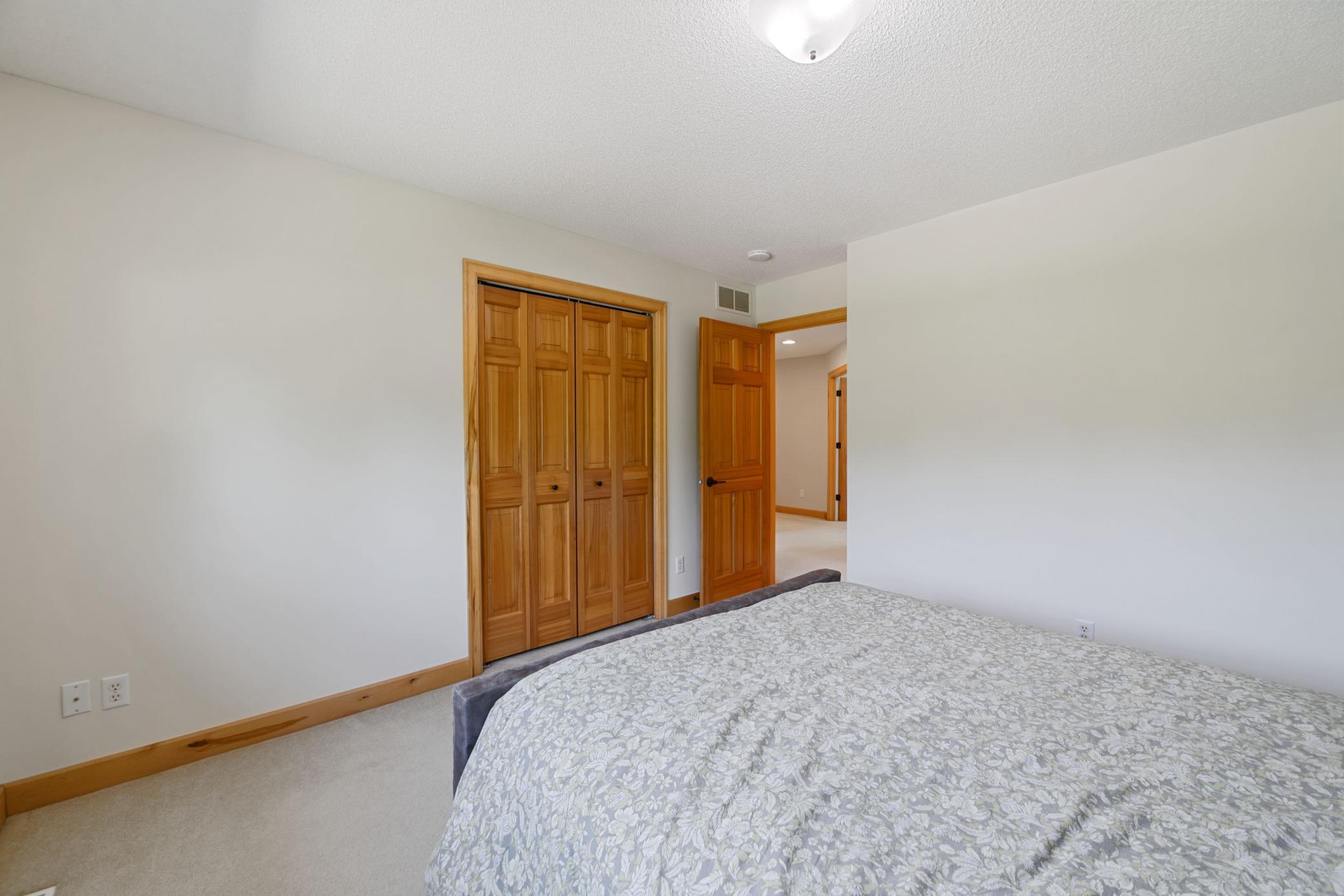 View of Residential at 7941 Bay Curve, Eden Prairie MN 55347, Eden Prairie (75 of 135) - Mike Wilen | Minnesota Team Real Estate