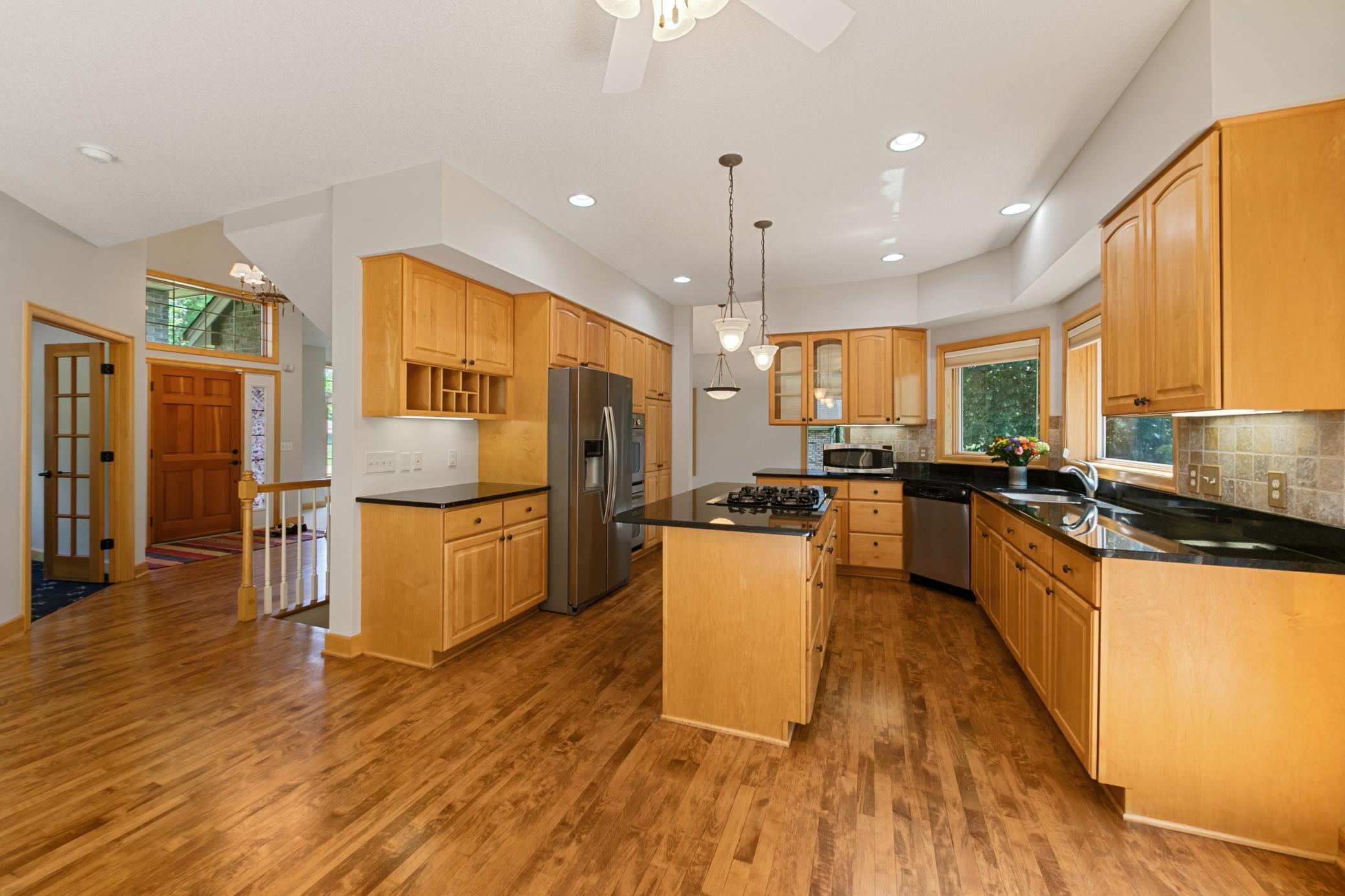 View of Residential at 7941 Bay Curve, Eden Prairie MN 55347, Eden Prairie (46 of 135) - Mike Wilen | Minnesota Team Real Estate