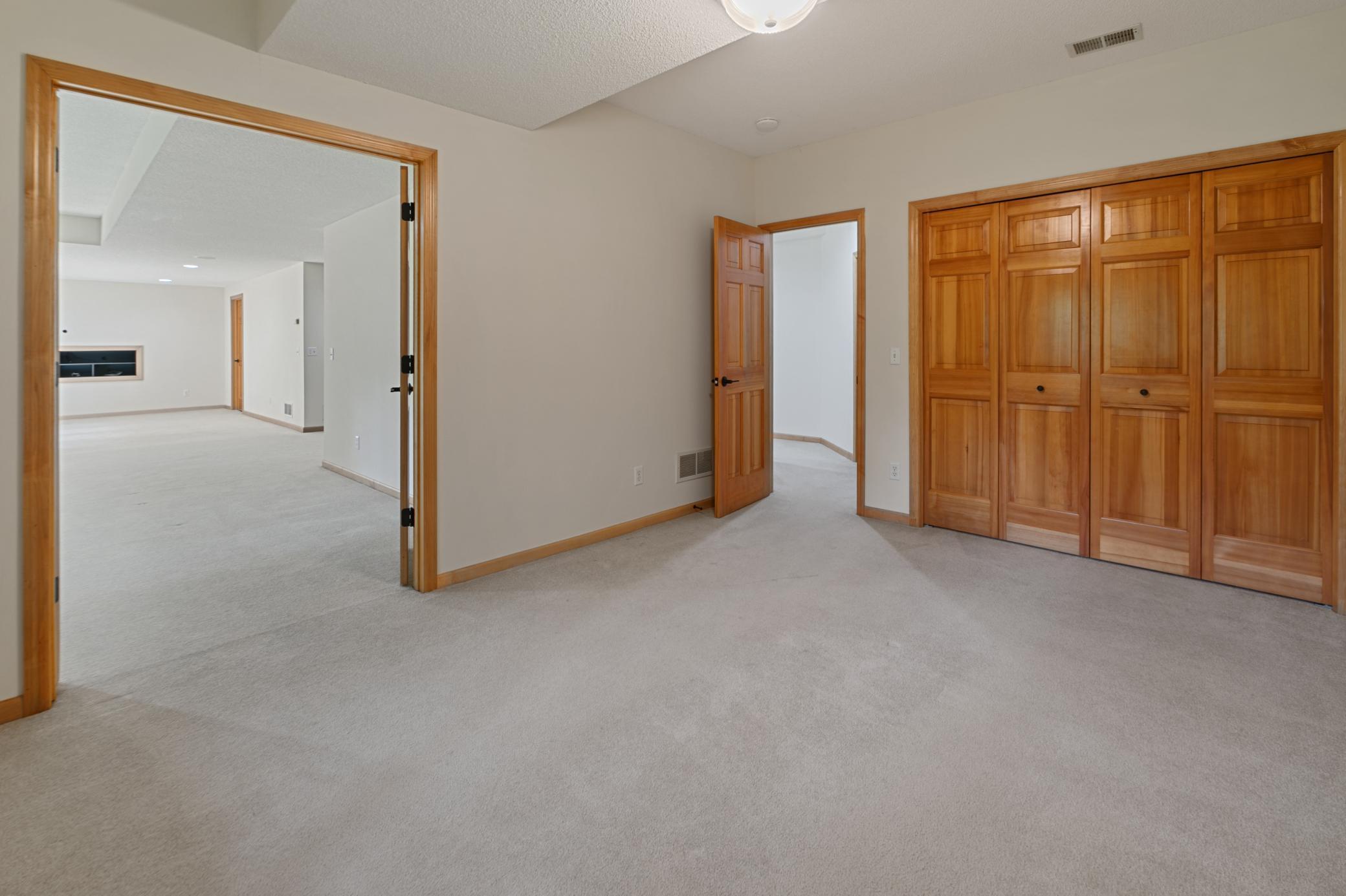 View of Residential at 7941 Bay Curve, Eden Prairie MN 55347, Eden Prairie (56 of 135) - Mike Wilen | Minnesota Team Real Estate