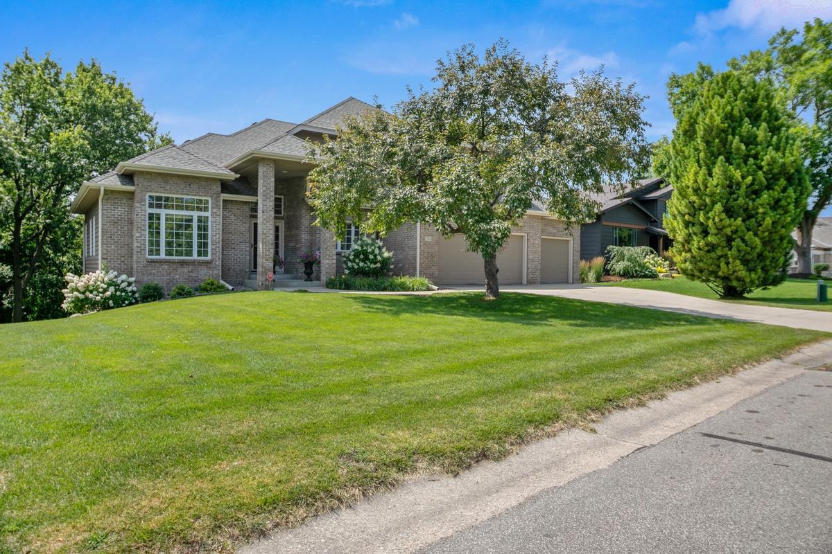 View of Residential at 7941 Bay Curve, Eden Prairie MN 55347, Eden Prairie (77 of 135) - Mike Wilen | Minnesota Team Real Estate