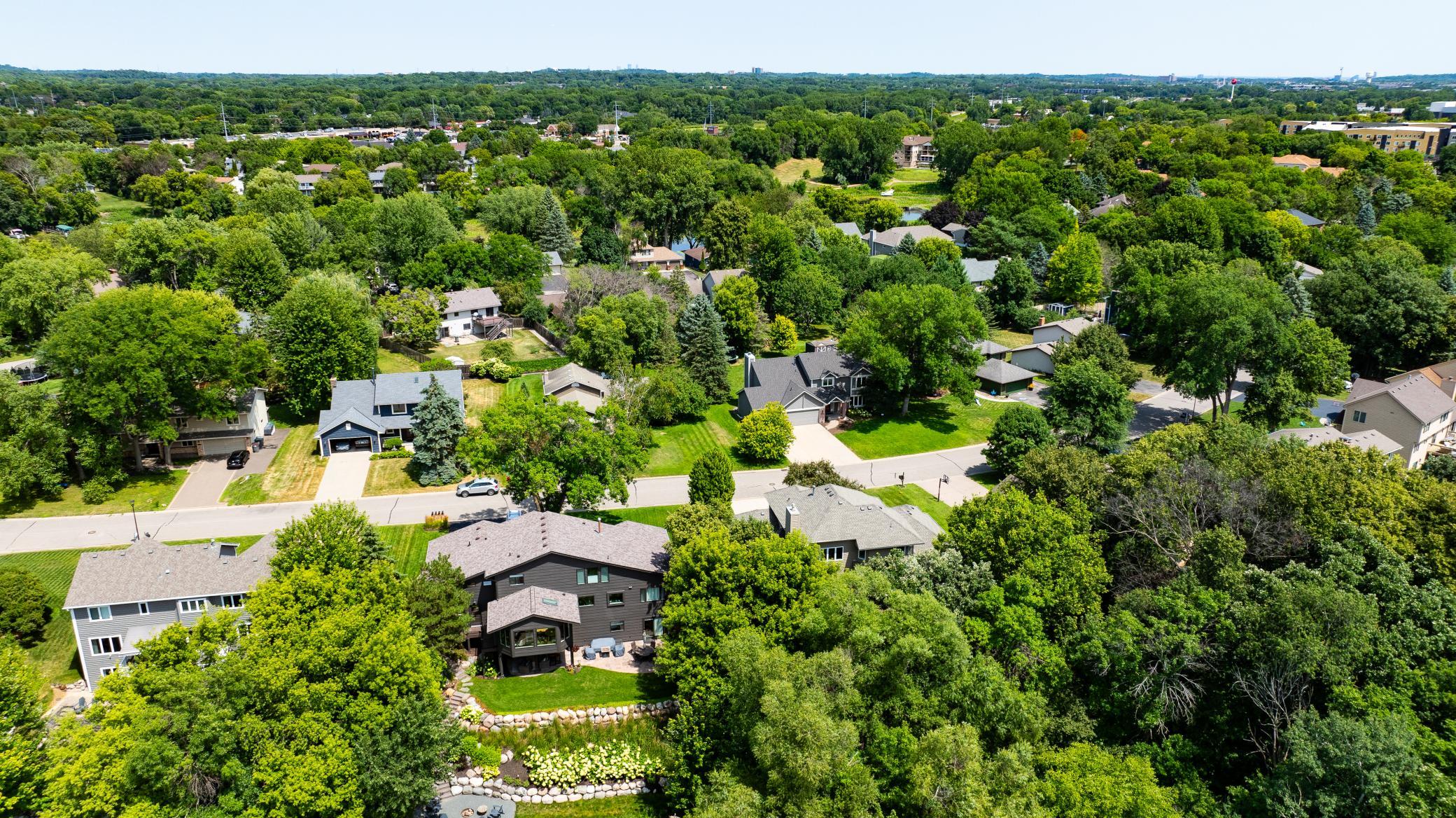 View of Residential at 7941 Bay Curve, Eden Prairie MN 55347, Eden Prairie (95 of 135) - Mike Wilen | Minnesota Team Real Estate