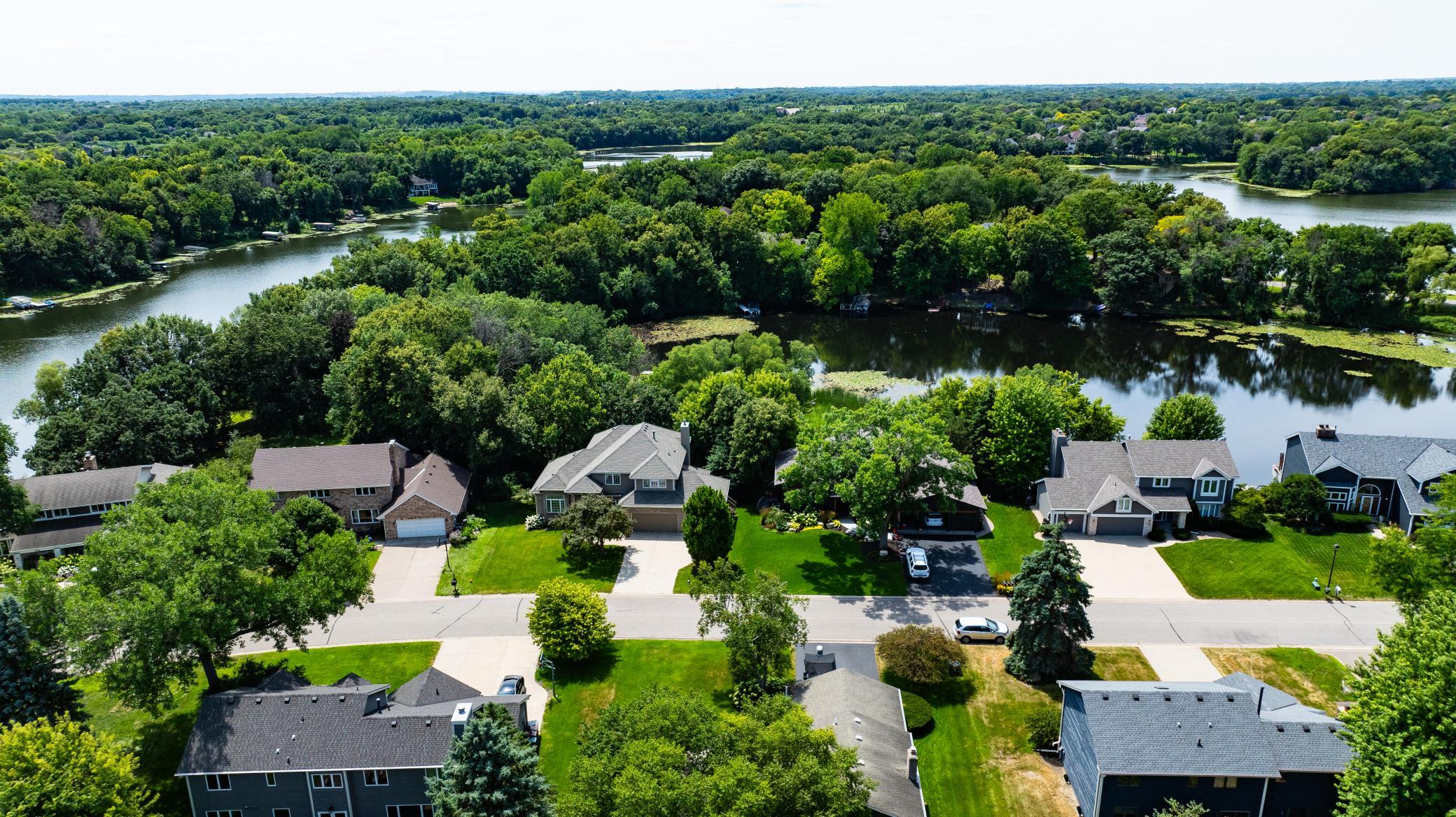 View of Residential at 7941 Bay Curve, Eden Prairie MN 55347, Eden Prairie (104 of 135) - Mike Wilen | Minnesota Team Real Estate
