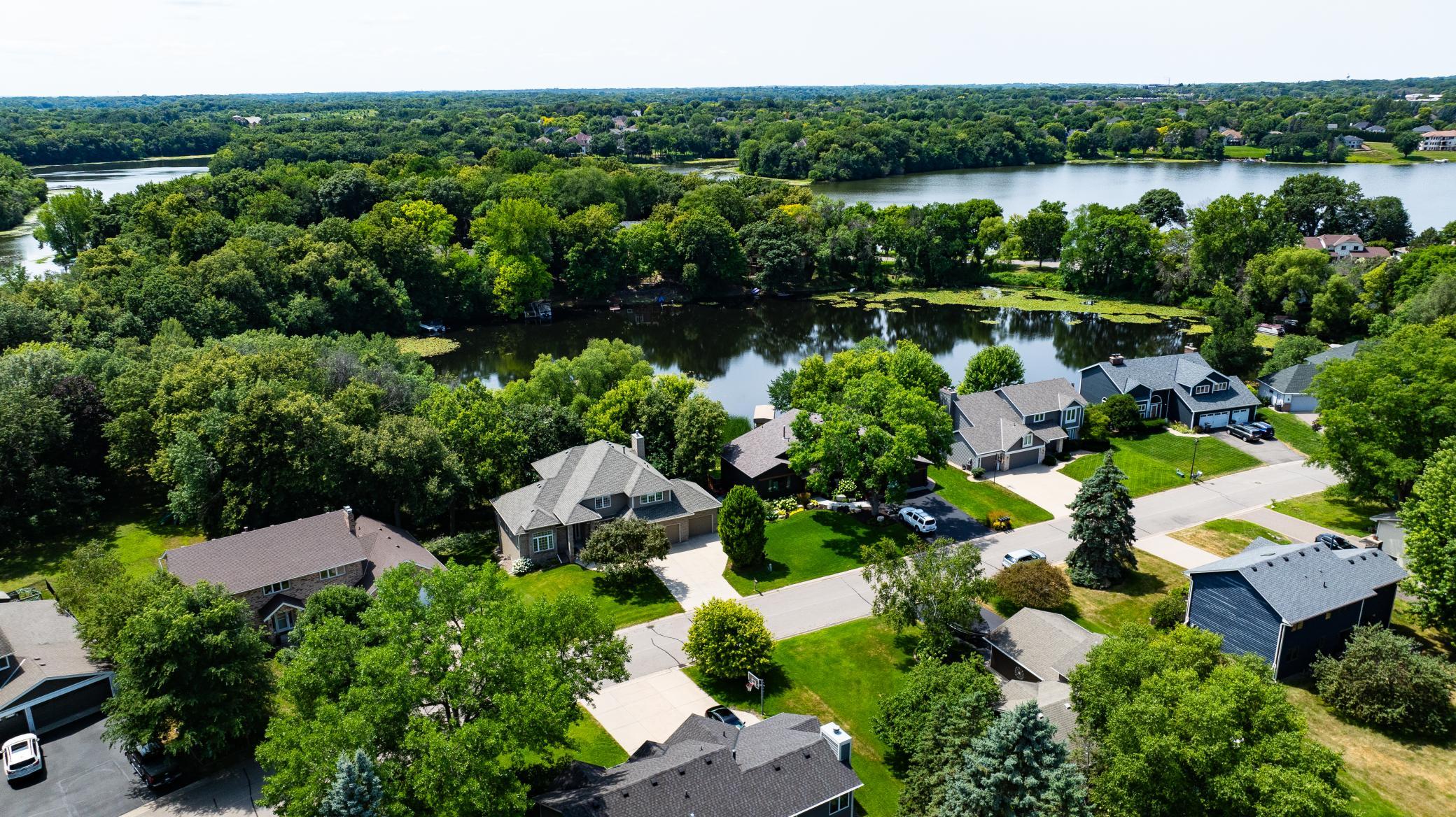 View of Residential at 7941 Bay Curve, Eden Prairie MN 55347, Eden Prairie (102 of 135) - Mike Wilen | Minnesota Team Real Estate