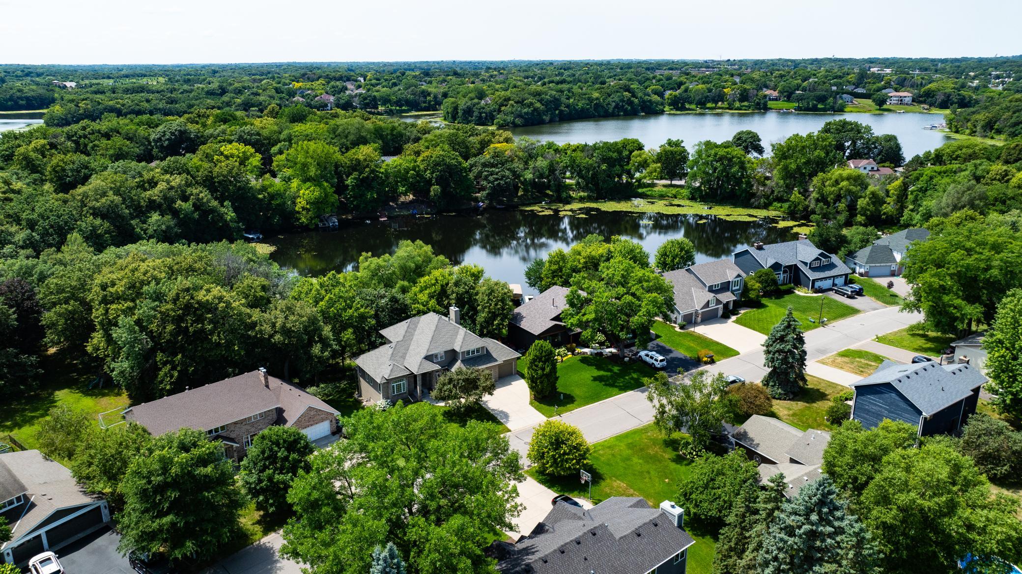 View of Residential at 7941 Bay Curve, Eden Prairie MN 55347, Eden Prairie (101 of 135) - Mike Wilen | Minnesota Team Real Estate