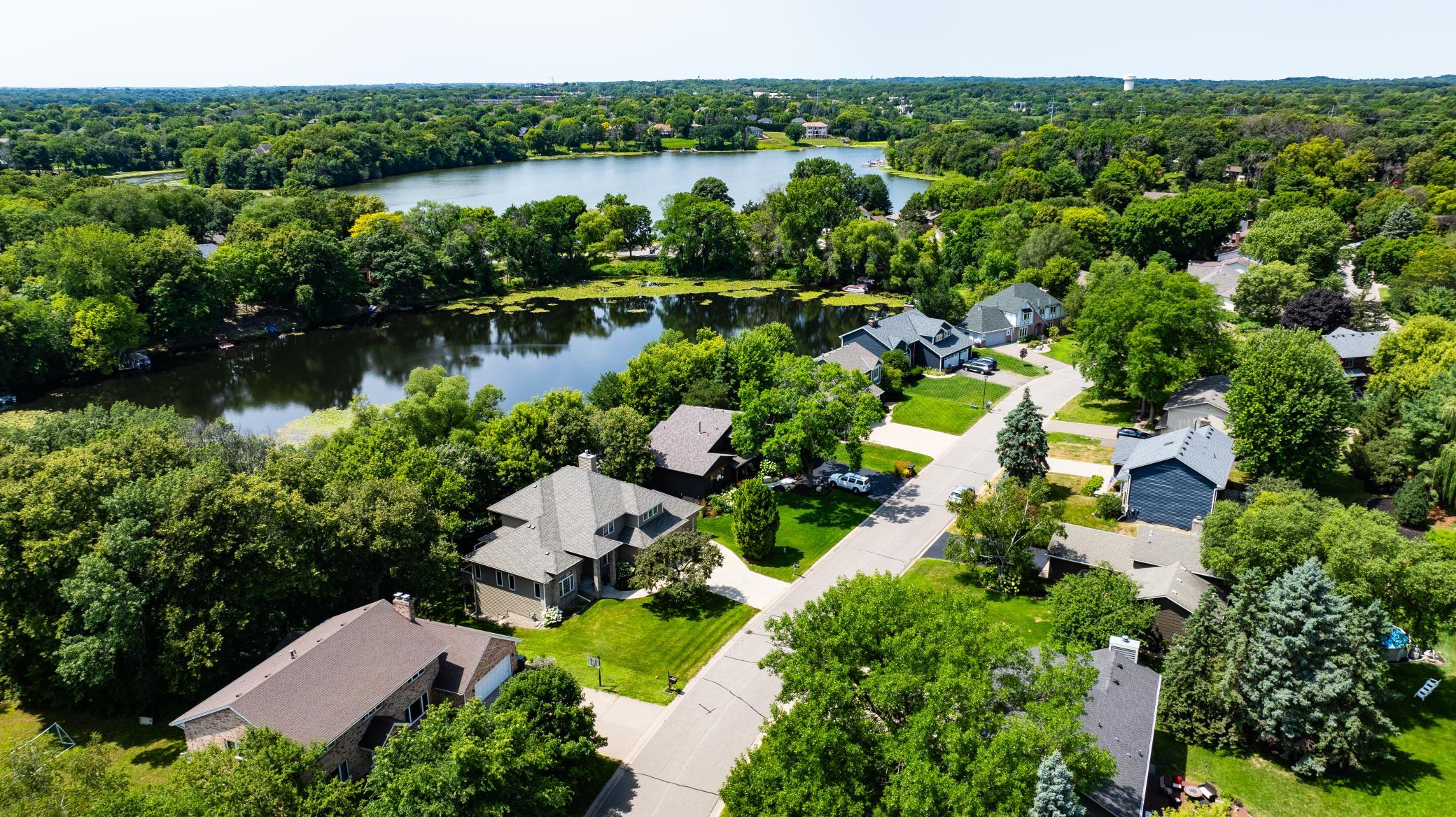 View of Residential at 7941 Bay Curve, Eden Prairie MN 55347, Eden Prairie (100 of 135) - Mike Wilen | Minnesota Team Real Estate