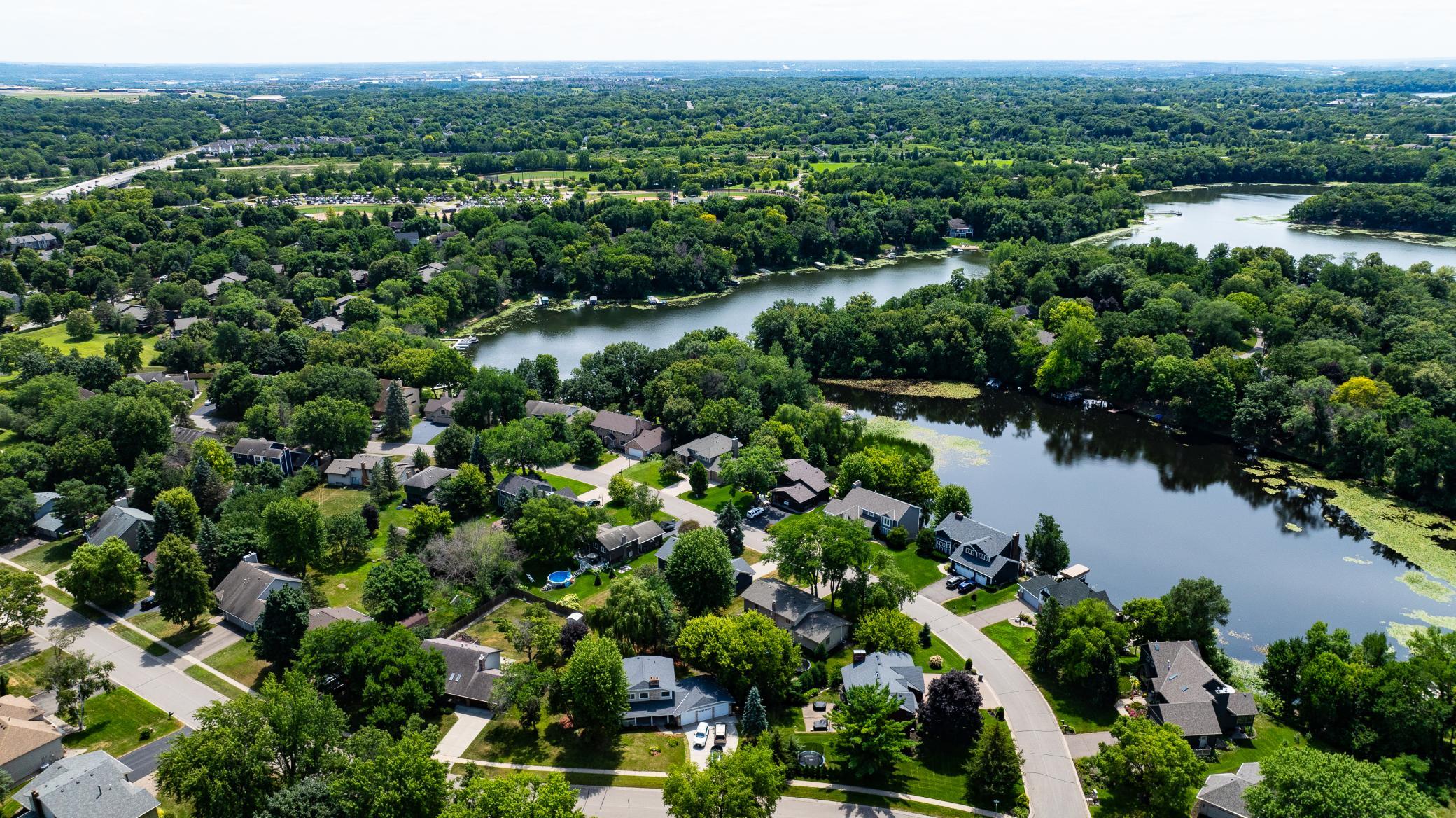 View of Residential at 7941 Bay Curve, Eden Prairie MN 55347, Eden Prairie (111 of 135) - Mike Wilen | Minnesota Team Real Estate