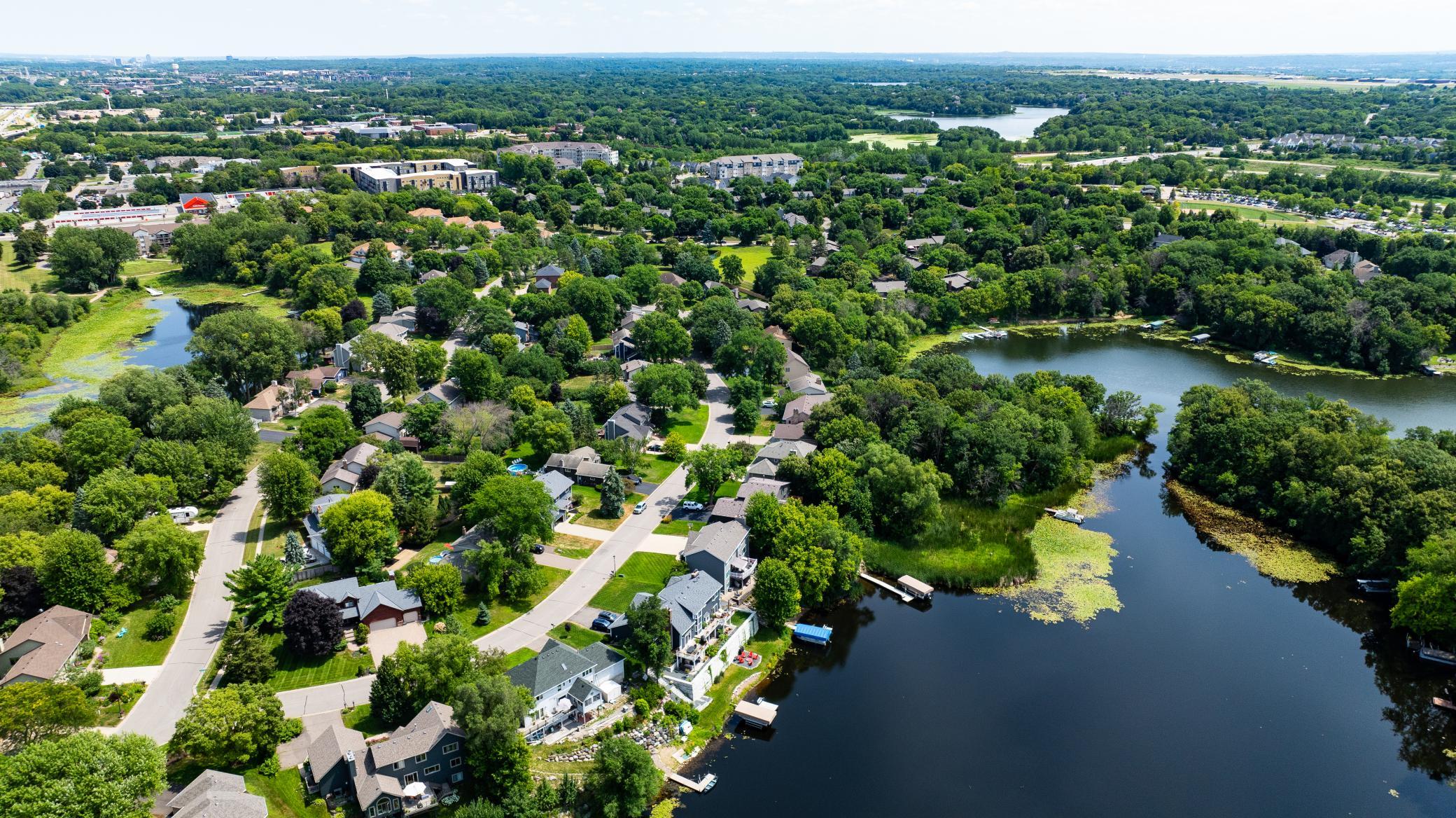 View of Residential at 7941 Bay Curve, Eden Prairie MN 55347, Eden Prairie (115 of 135) - Mike Wilen | Minnesota Team Real Estate