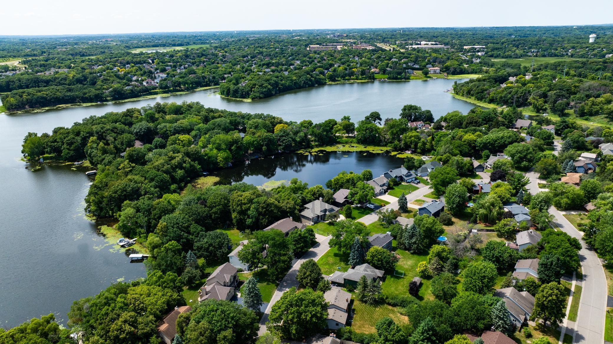 View of Residential at 7941 Bay Curve, Eden Prairie MN 55347, Eden Prairie (127 of 135) - Mike Wilen | Minnesota Team Real Estate