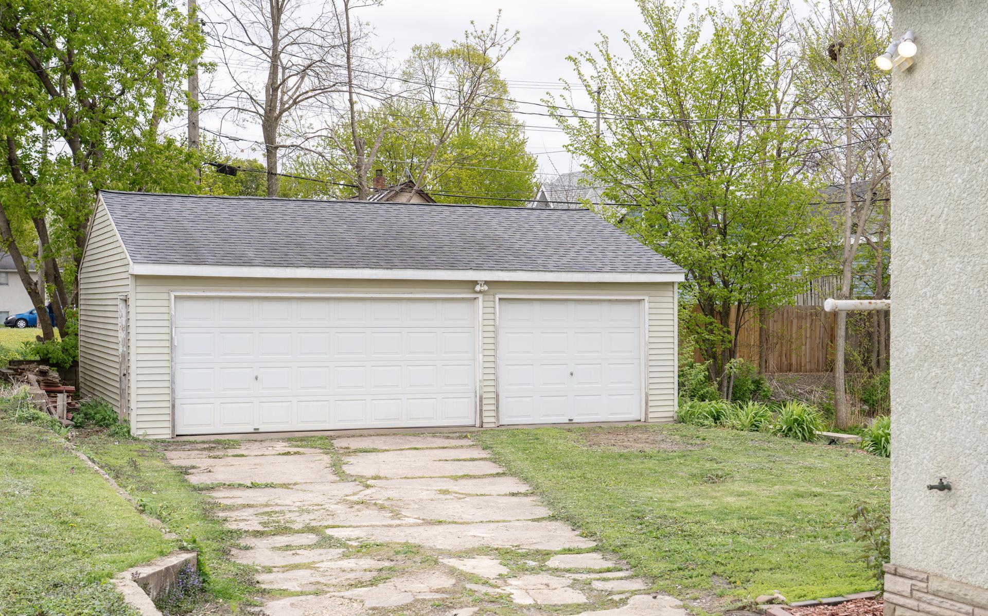 View of Residential at 1044 Cumberland Street, Saint Paul MN 55117, Saint Paul (5 of 49) - Mike Wilen | Minnesota Team Real Estate