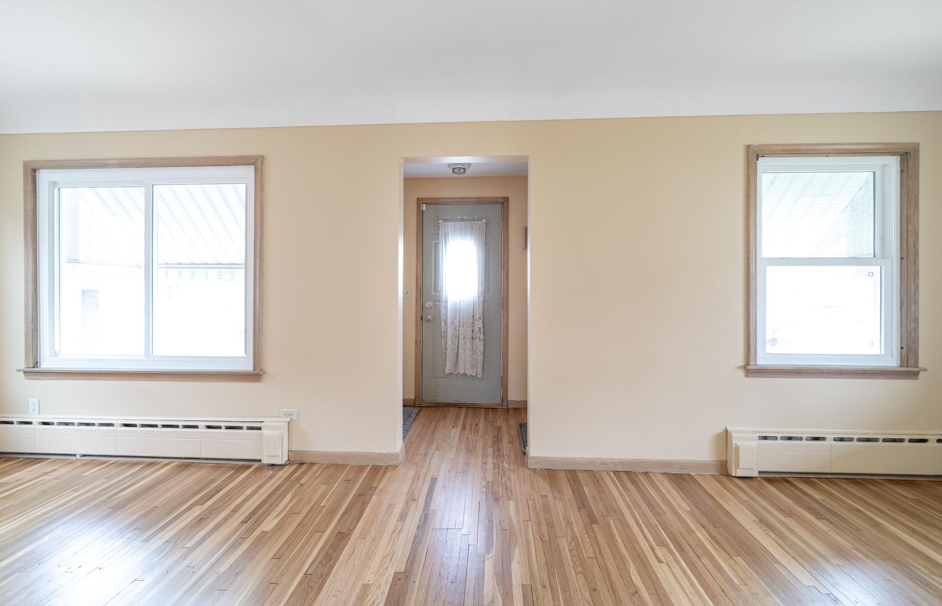View of Residential at 1044 Cumberland Street, Saint Paul MN 55117, Saint Paul (10 of 49) - Mike Wilen | Minnesota Team Real Estate