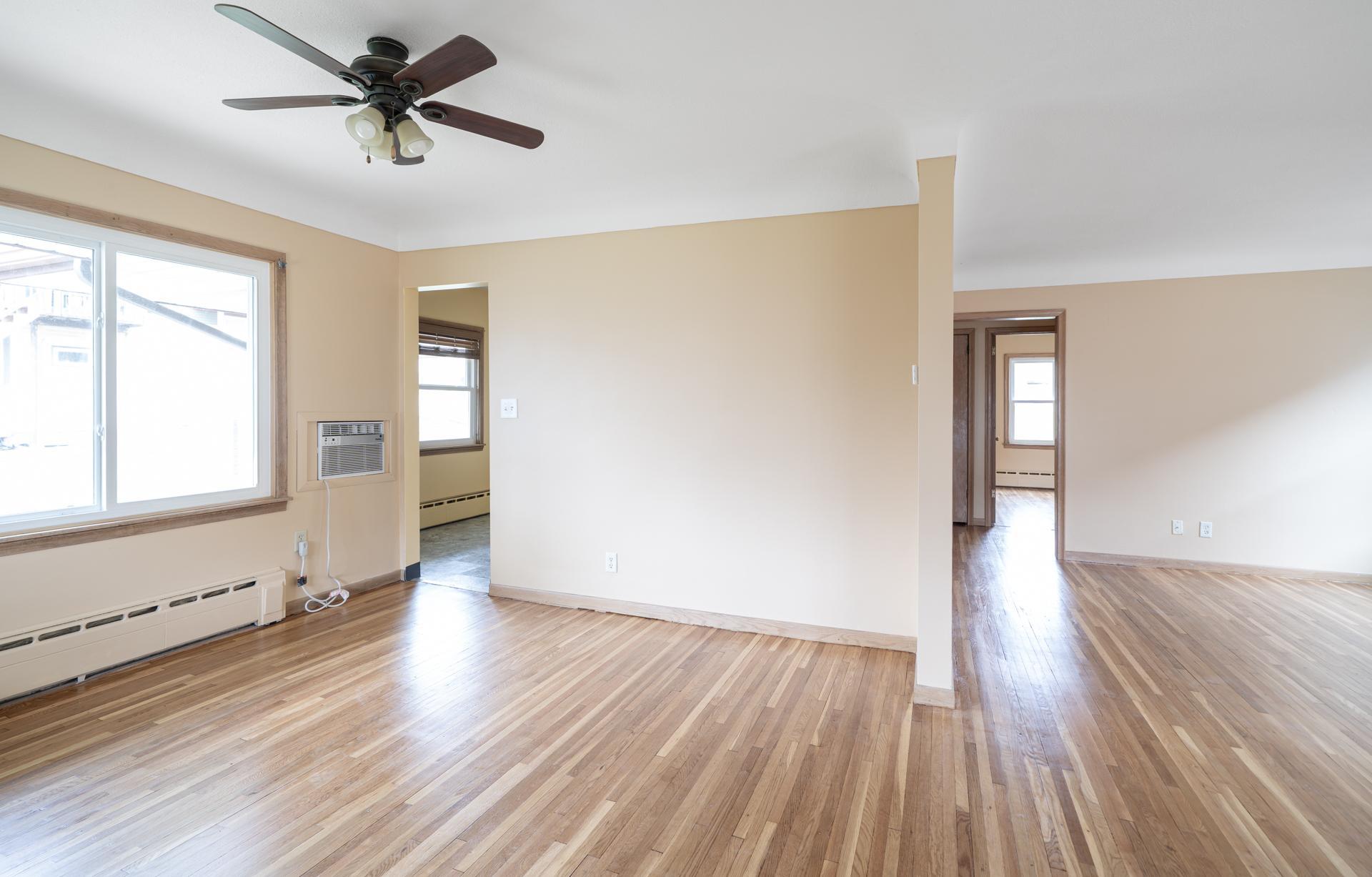 View of Residential at 1044 Cumberland Street, Saint Paul MN 55117, Saint Paul (11 of 49) - Mike Wilen | Minnesota Team Real Estate