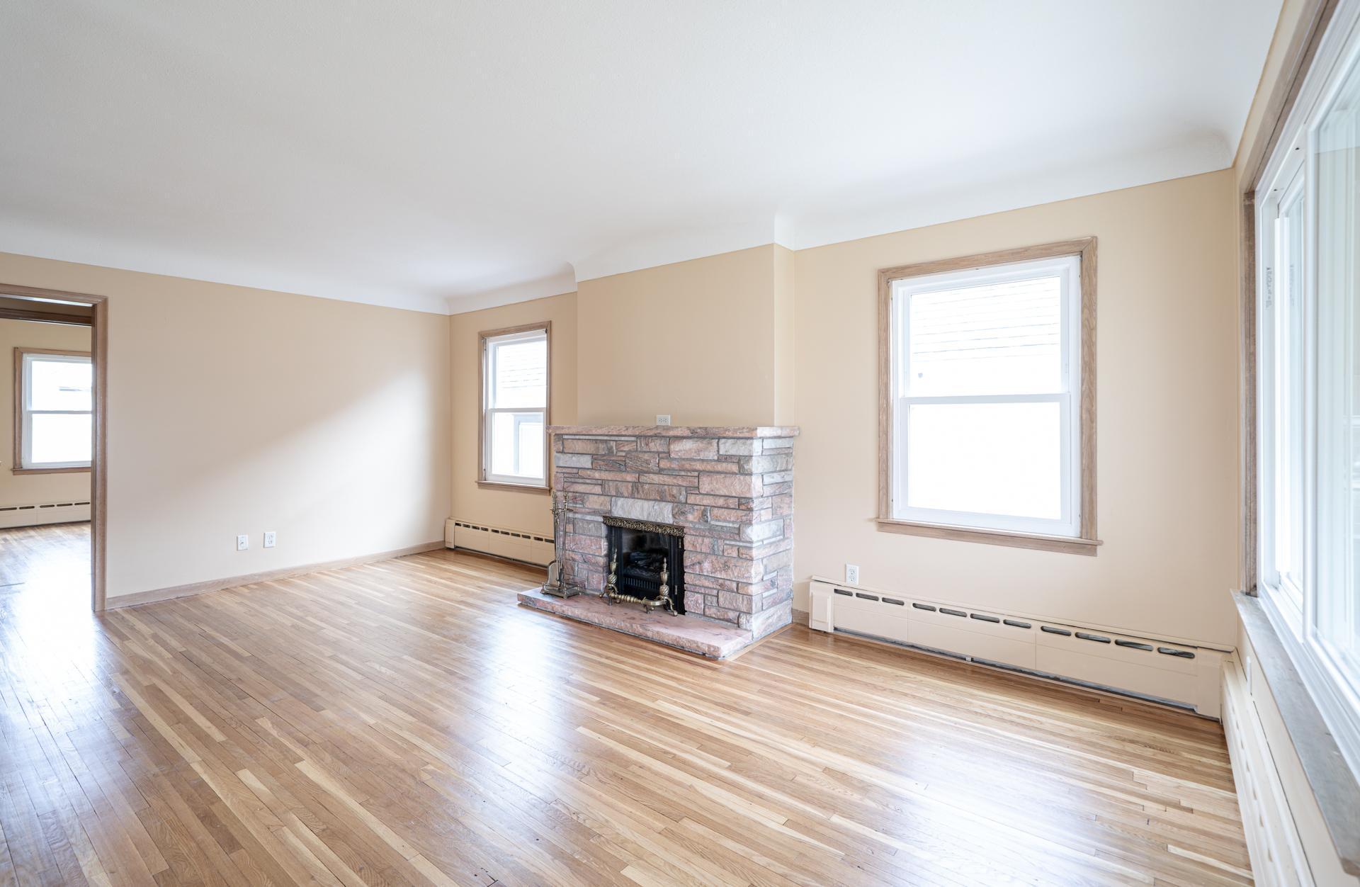 View of Residential at 1044 Cumberland Street, Saint Paul MN 55117, Saint Paul (12 of 49) - Mike Wilen | Minnesota Team Real Estate